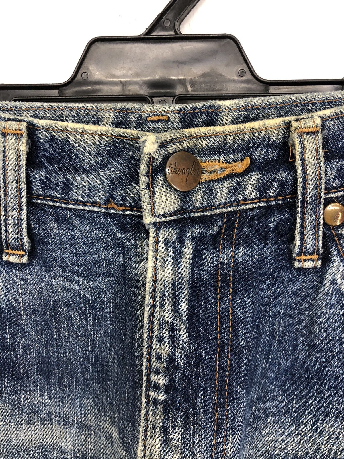 Wrangler Vintage Wrangler Distressed Thrashed Faded Blue Jeans Size US 30 / EU 46 - 7 Thumbnail
