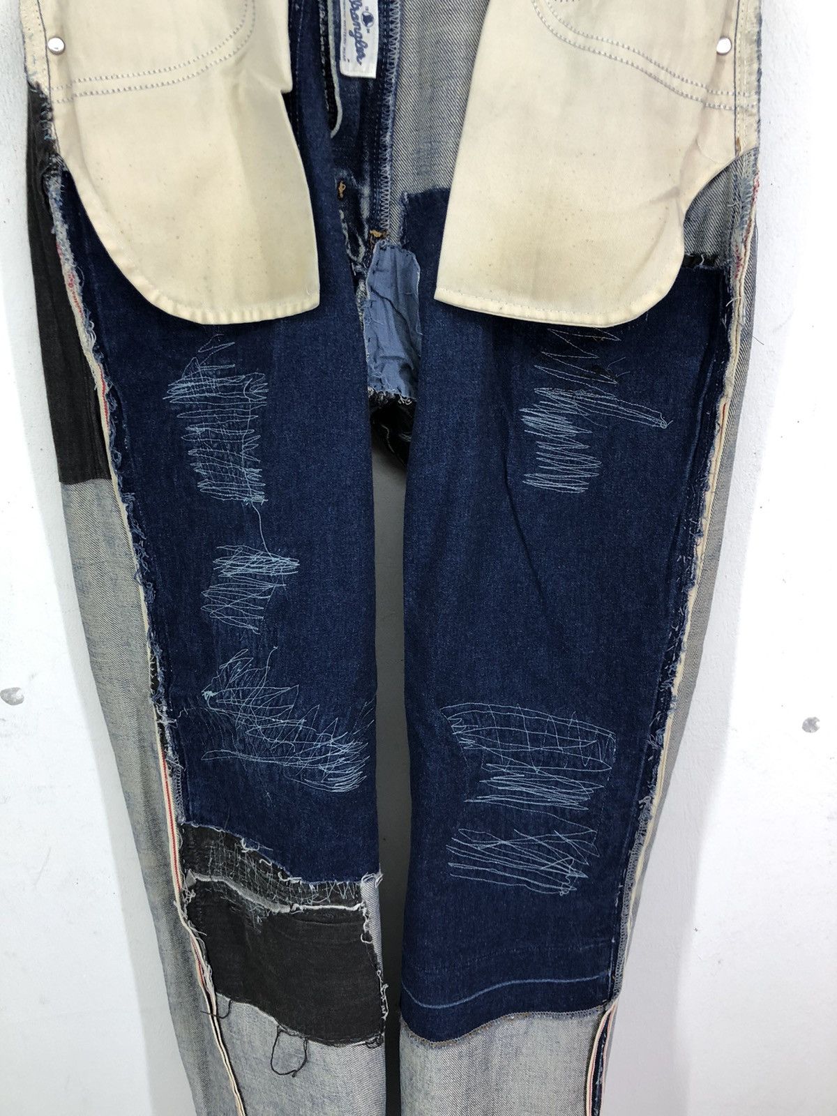 Wrangler Vintage Wrangler Distressed Thrashed Faded Blue Jeans Size US 30 / EU 46 - 21 Thumbnail
