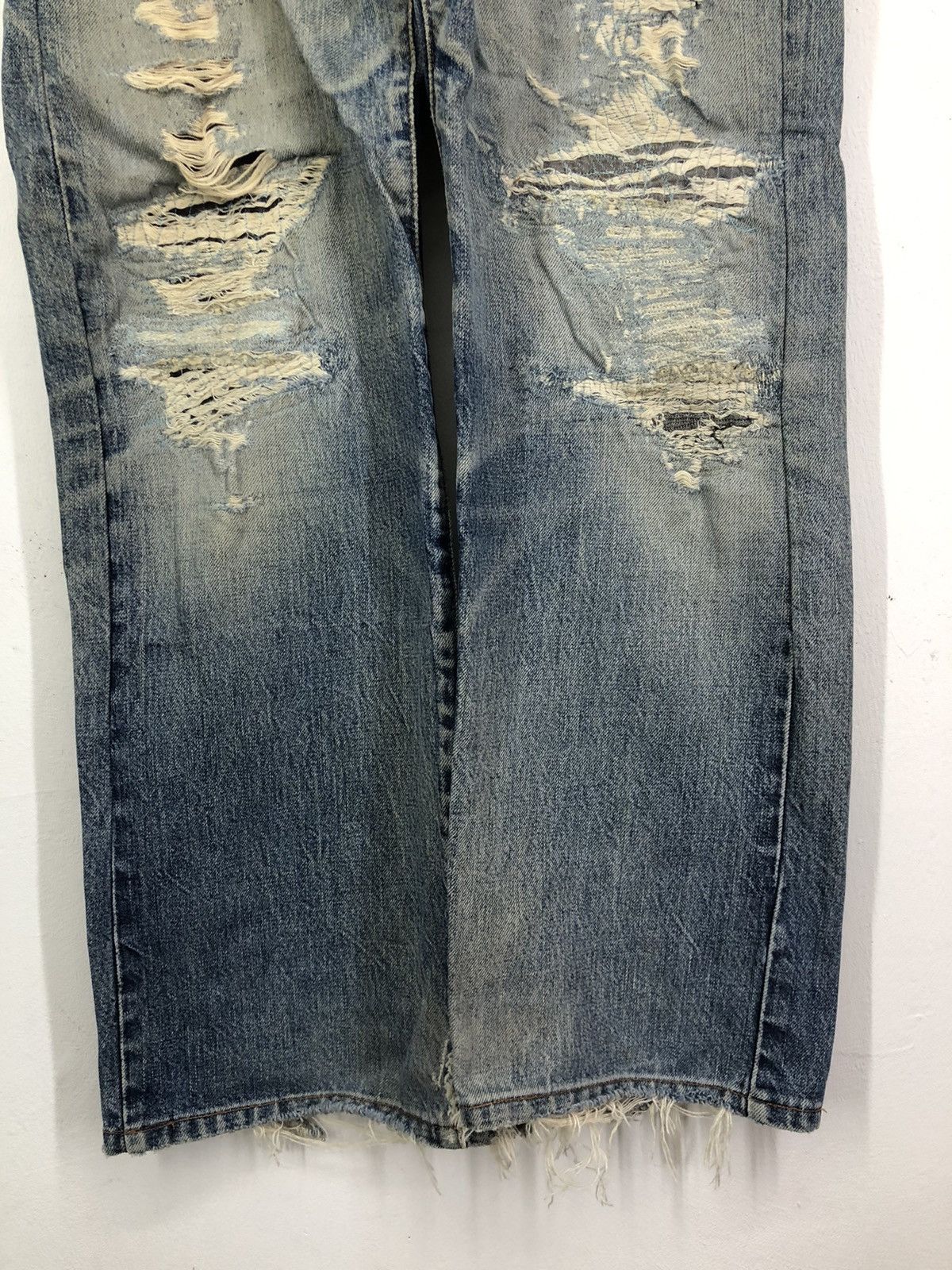 Wrangler Vintage Wrangler Distressed Thrashed Faded Blue Jeans Size US 30 / EU 46 - 6 Thumbnail