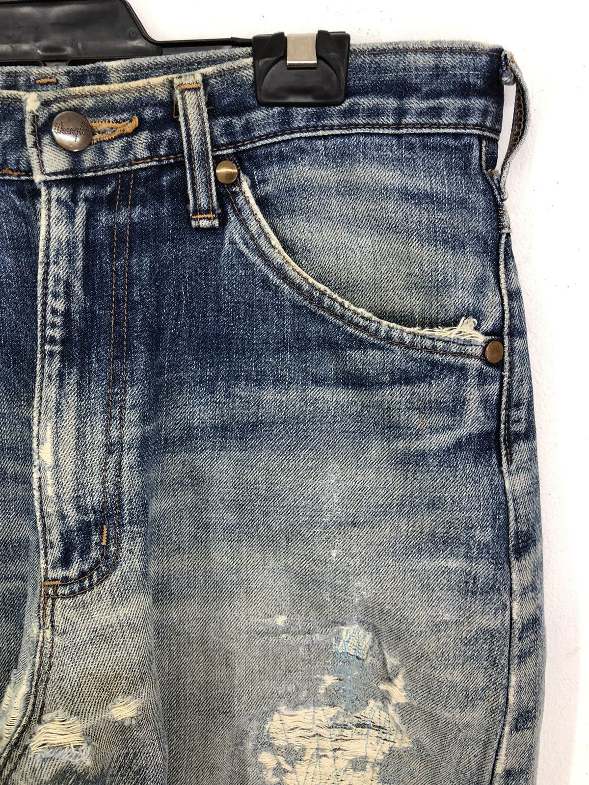 Wrangler Vintage Wrangler Distressed Thrashed Faded Blue Jeans Size US 30 / EU 46 - 10 Thumbnail