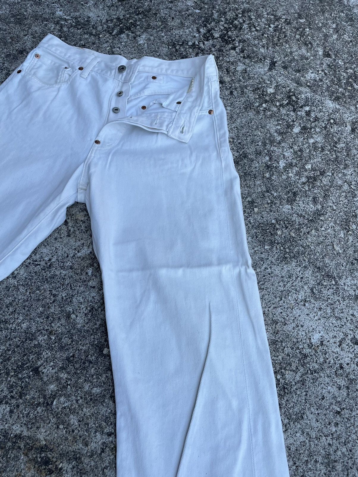Levi's Vintage Clothing Vintage Levi’s Big E 704 Selvedge Buckle Back Jeans Size US 27 - 6 Thumbnail