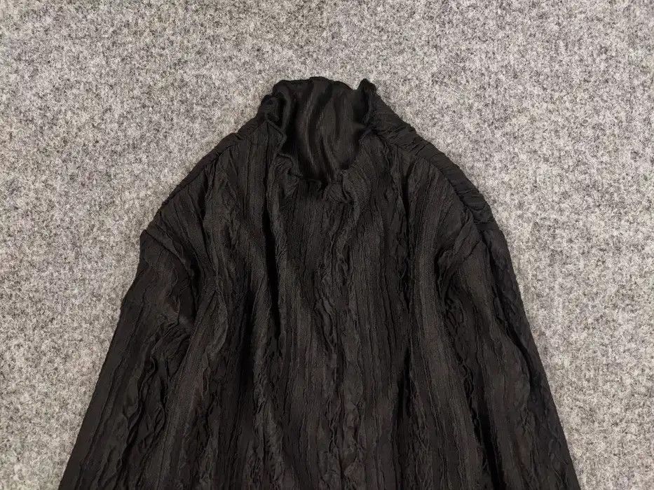 Japanese Brand Vintage y2k Japan Issey Miyake Style Pleated Long Sleeve Size M / US 6-8 / IT 42-44 - 4 Thumbnail