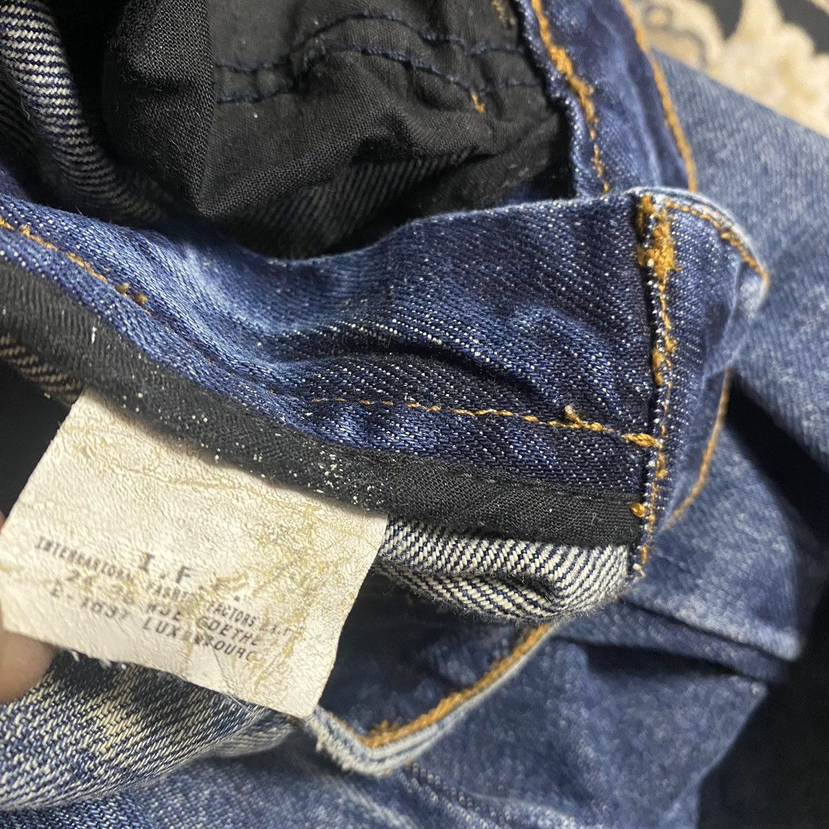 Dirk Bikkembergs Dirk Bikkembergs Distressed Denim Jeans Size US 31 - 22 Thumbnail