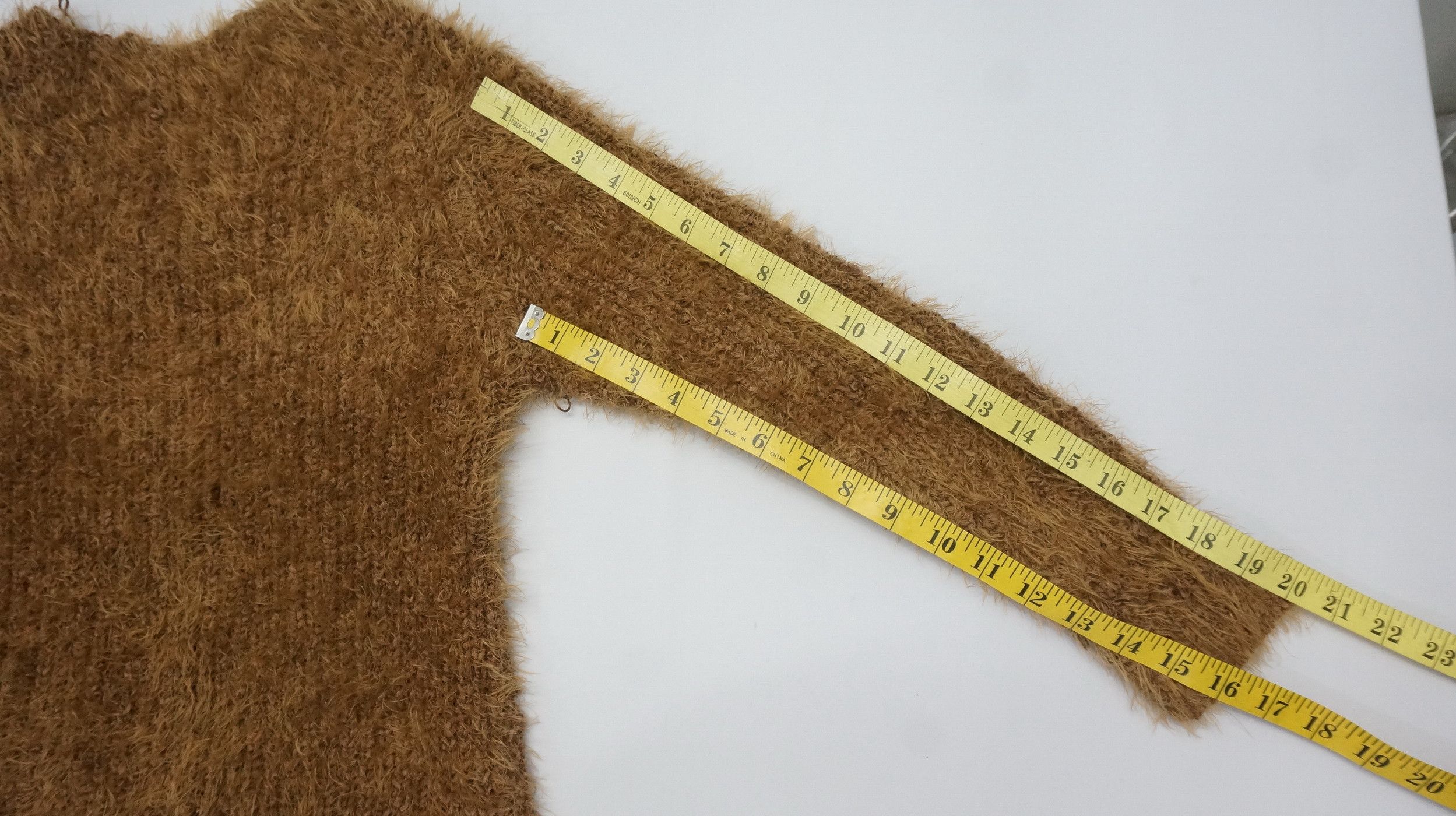 If Six Was Nine Japan URBAN RESEARCH Faux Fur Knitwear Sweater Size XXS / US 00 / IT 34 - 11 Thumbnail