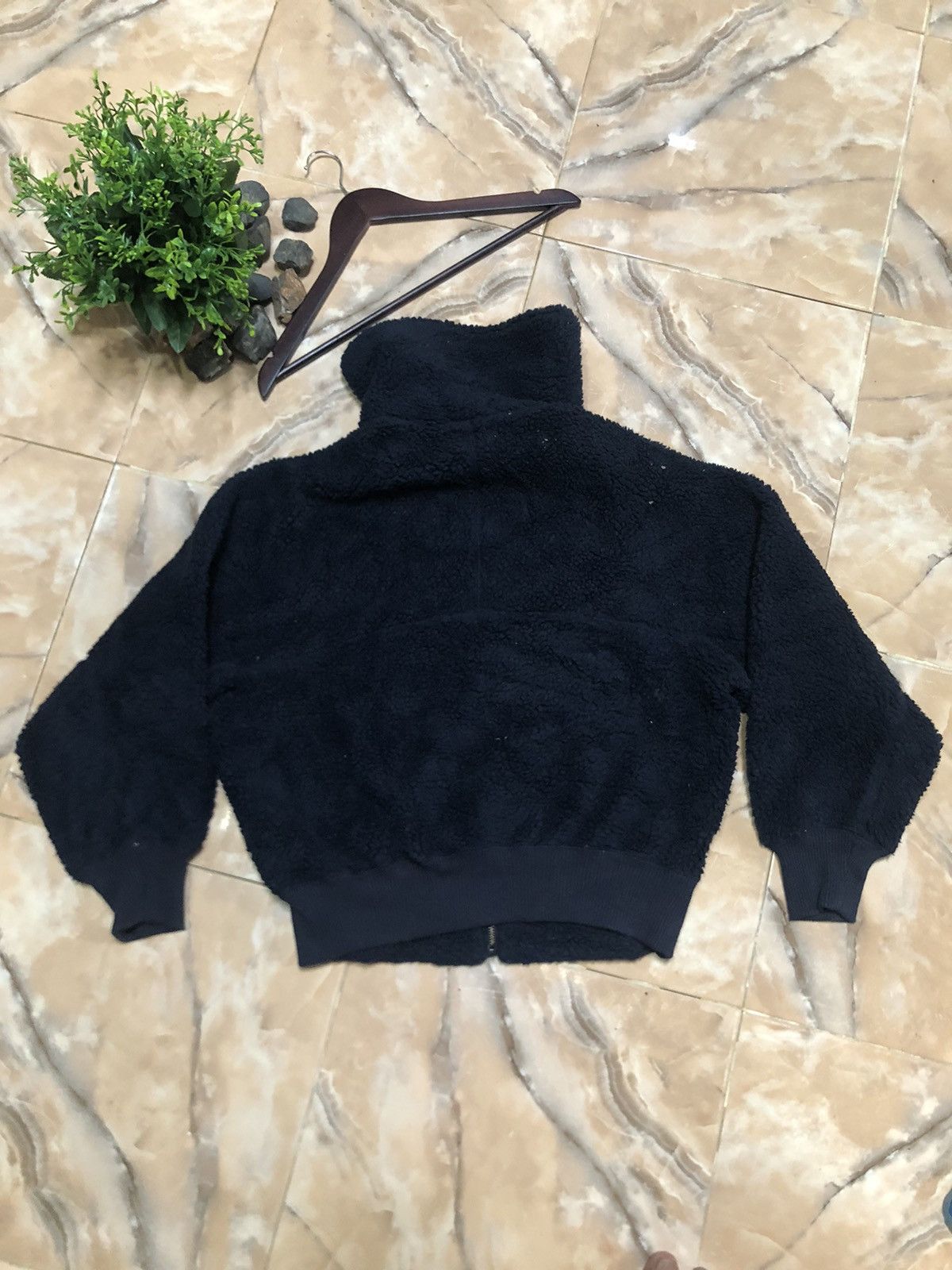 Jun Takahashi × Undercover × Uniqlo 🔥Steal🔥Undercover Uniqlo fleece Sherpa Size US L / EU 52-54 / 3 - 10 Thumbnail