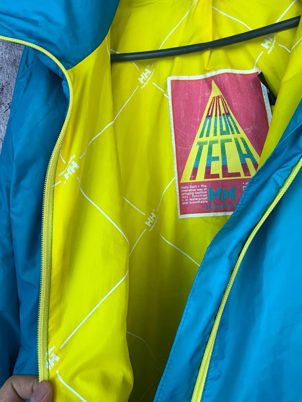 Helly Hansen Very Rare Helly Hansen Vintage Mens Jacket 90s Size US M / EU 48-50 / 2 - 7 Thumbnail