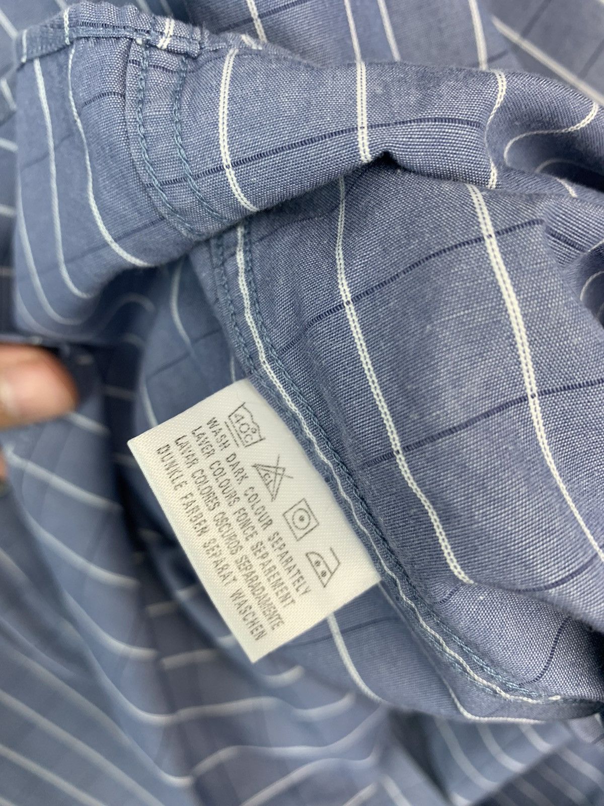 Yves Saint Laurent Vintage Yves Saint Laurent Short Sleeve Shirt Size US XL / EU 56 / 4 - 4 Thumbnail