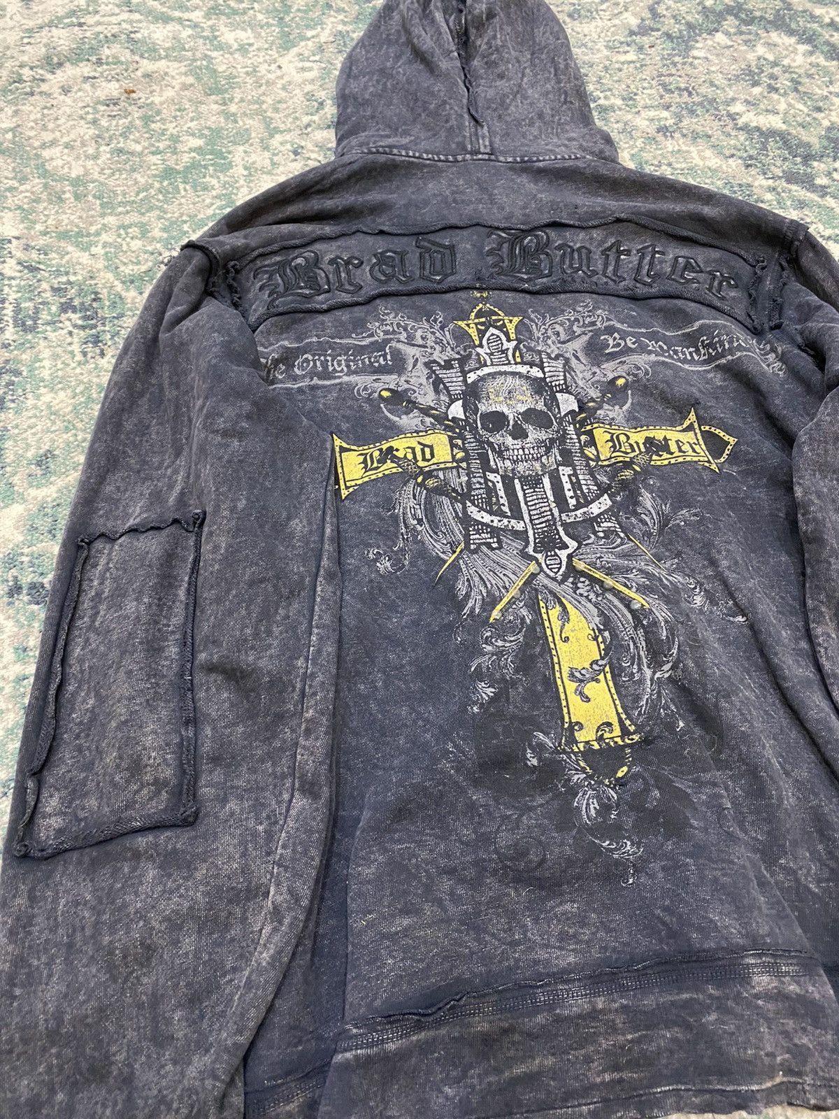 Affliction Brad Butter Skull Cross Cyber Y2K Style Zipper Hoodie Size US XL / EU 56 / 4 - 12 Thumbnail