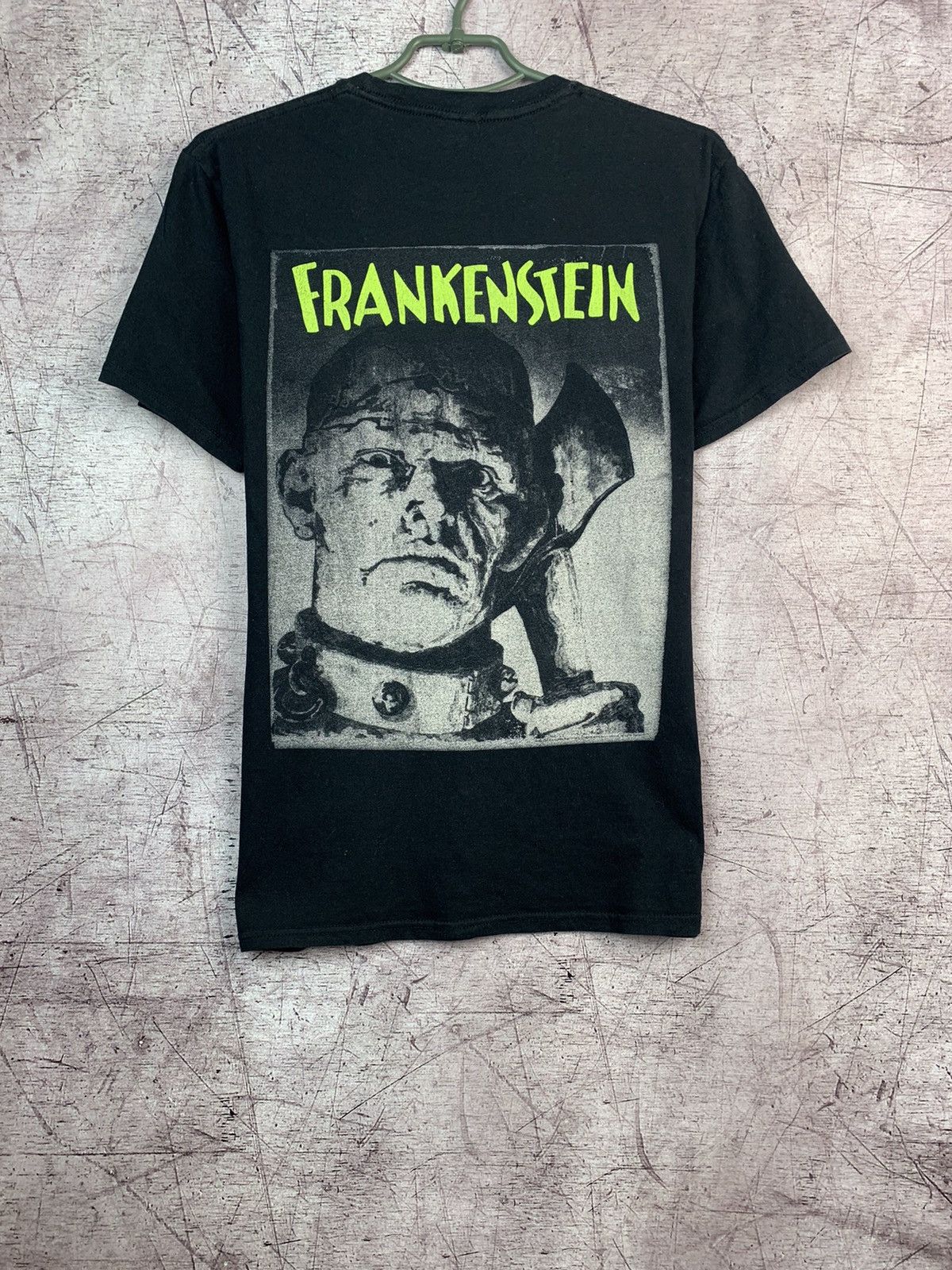 Vintage Frankenstein 00s Vintage Universal Studios Horror T Shirt Size US M / EU 48-50 / 2 - 2 Thumbnail