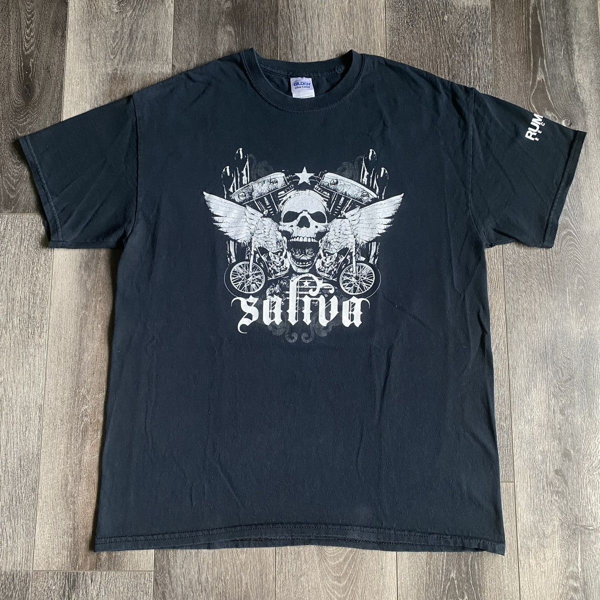 Band Tees Vintage 2000s Saliva Rumbum Records Skull Band Logo T Shirt Size US L / EU 52-54 / 3 - 1 Thumbnail