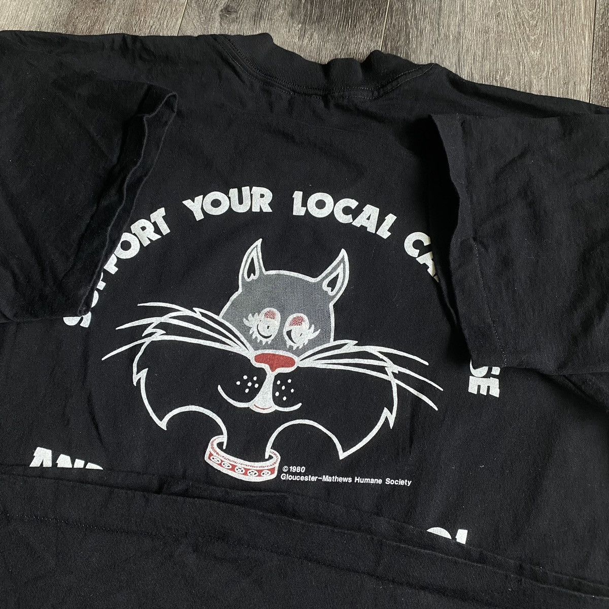Vintage Vintage 1990s Support Your Local Cat and Dog House Logo Tee Size US L / EU 52-54 / 3 - 6 Thumbnail