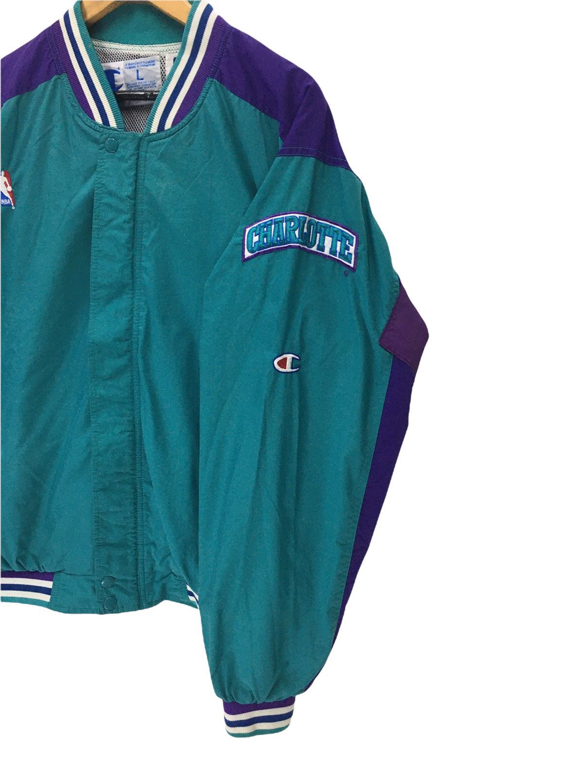 NBA × Nike × Supreme Vintage Charlotte Hornets NBA Basketball Jacket X Champion Size US L / EU 52-54 / 3 - 4 Thumbnail