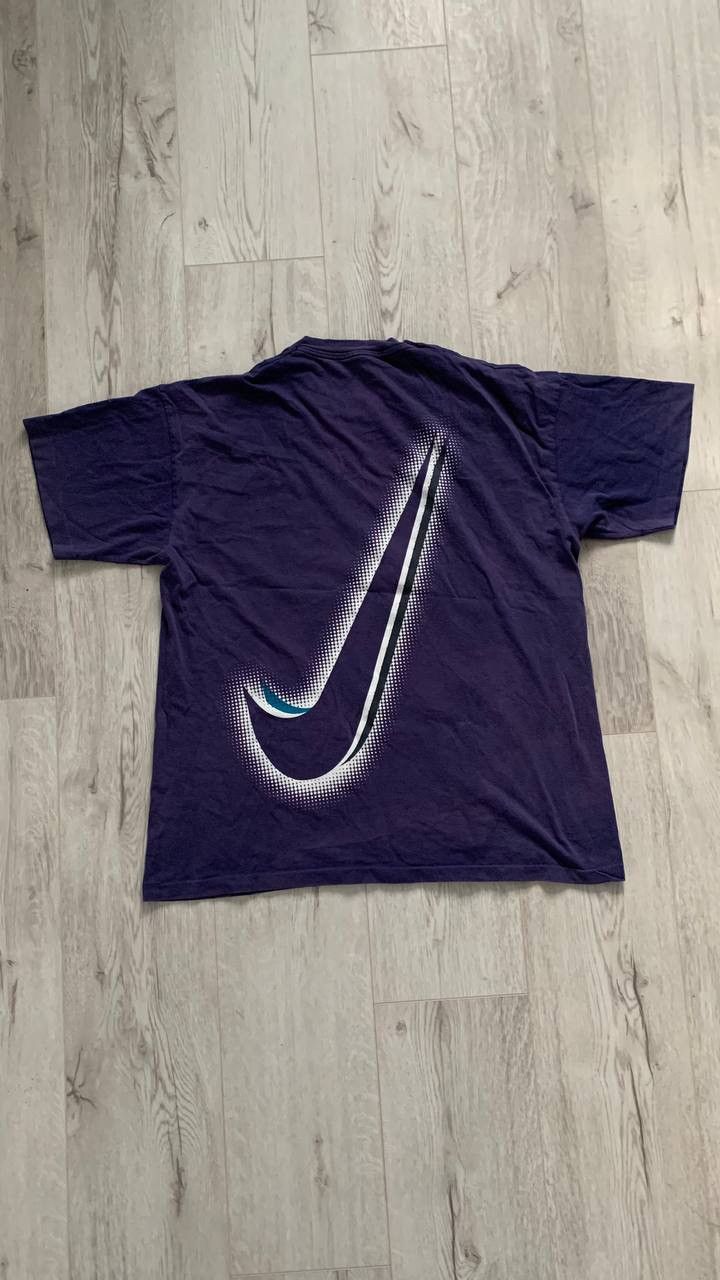 Vintage Vintage 80s Nike big logo tee Size US L / EU 52-54 / 3 - 1 Thumbnail
