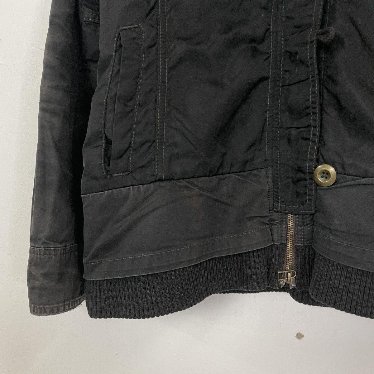 Avirex Vintage Avirex Army Design Zipper Ups Jacket Size US S / EU 44-46 / 1 - 3 Thumbnail