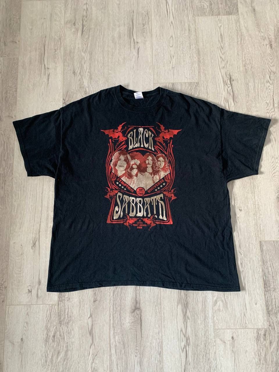 Band Tees Vintage 00s Black Sabbath symptom of the universe tee Size US XXL / EU 58 / 5 - 1 Thumbnail
