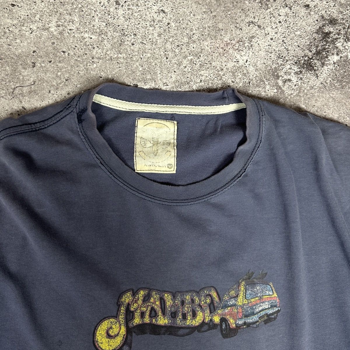 Vintage Vintage 90s Distressed Mambo Morning Glory tee Australia y2k Size US L / EU 52-54 / 3 - 13 Thumbnail