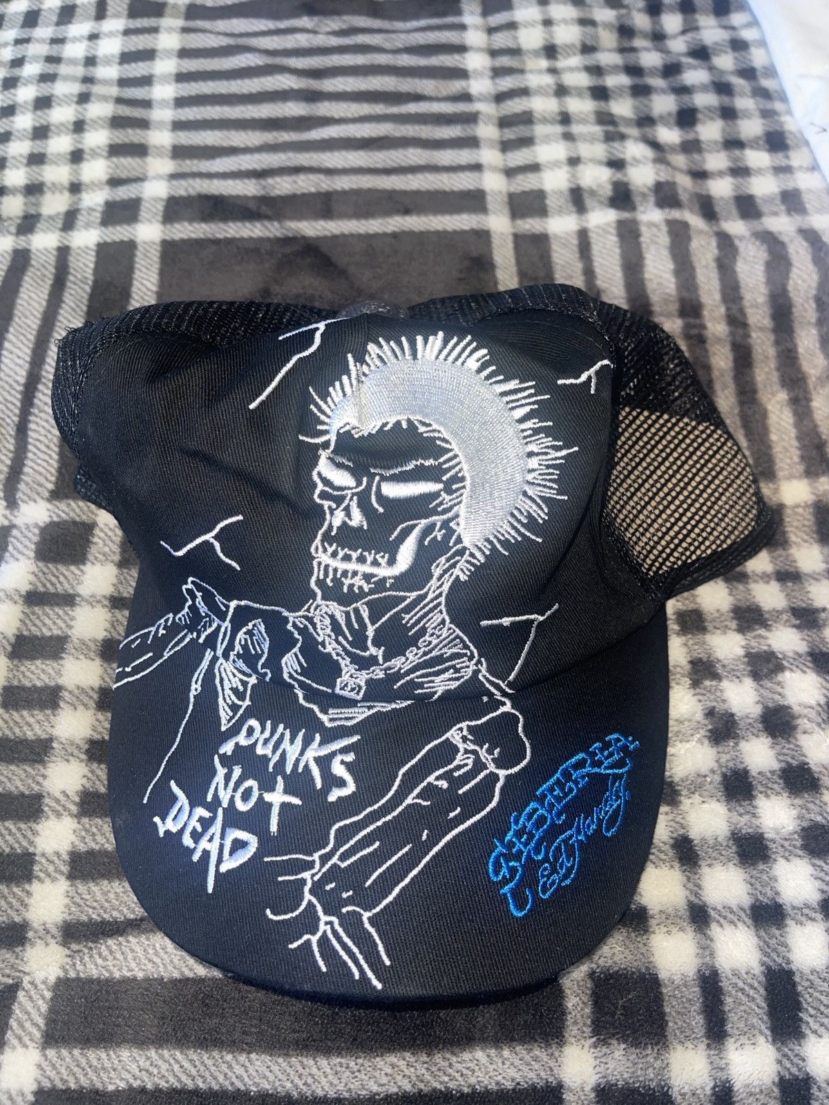 LAST DROP EVER Ed Hardy by Siberia Hills Zombie Hat