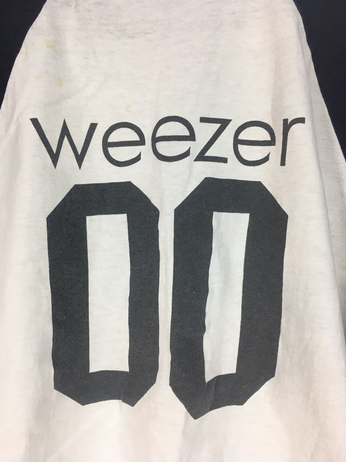 Band Tees Vintage Y2K Weezer band distress t shirt Size US L / EU 52-54 / 3 - 13 Thumbnail