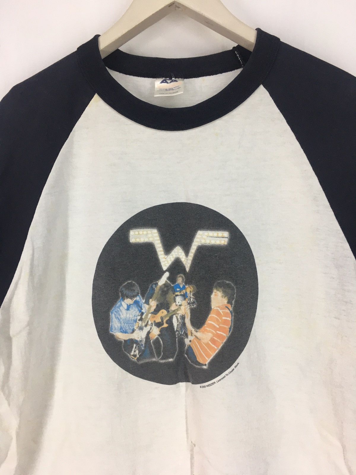 Band Tees Vintage Y2K Weezer band distress t shirt Size US L / EU 52-54 / 3 - 3 Thumbnail