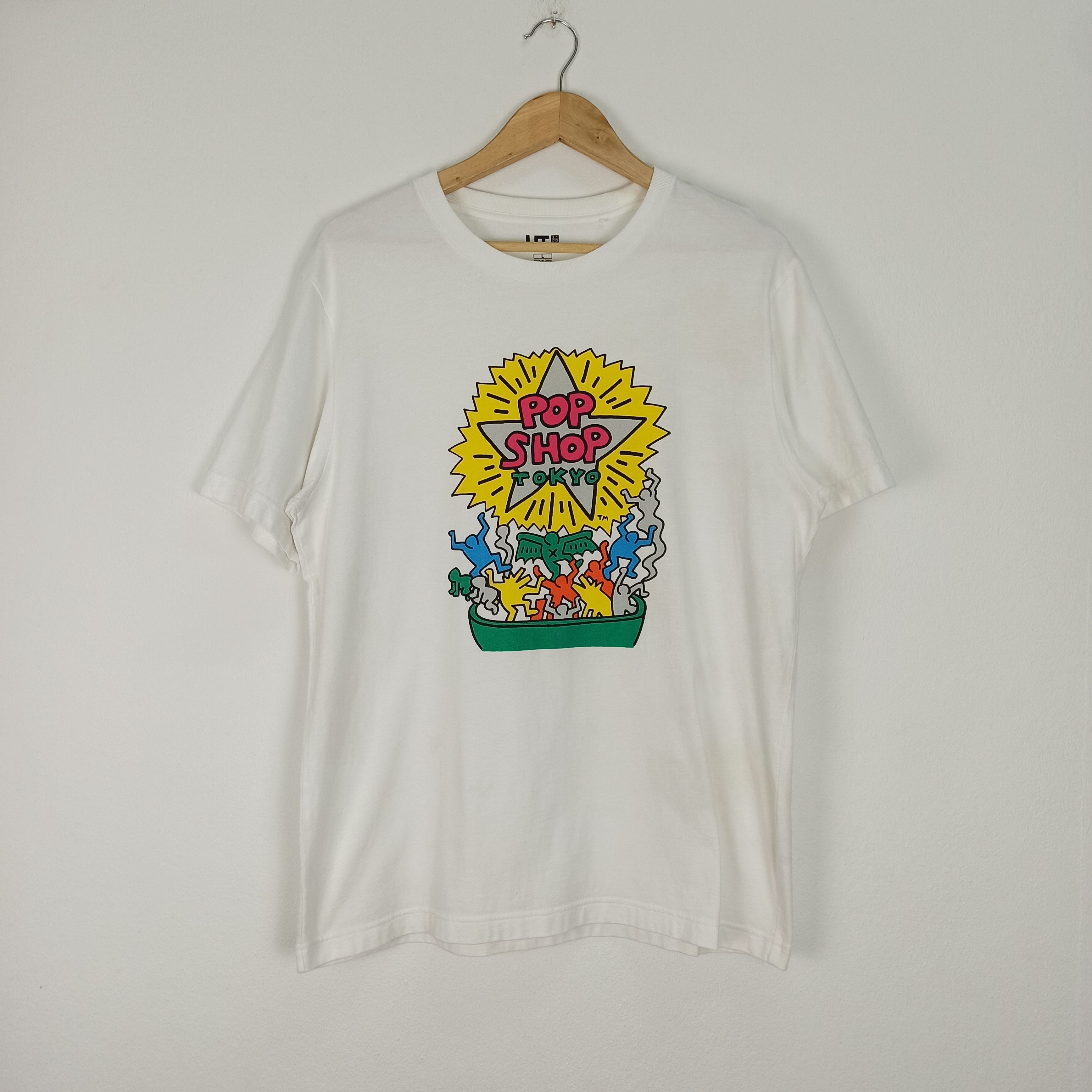 Japanese Brand Uniqlo Pop Shop Tokyo by Keith Haring Tshirt Size US L / EU 52-54 / 3 - 1 Thumbnail
