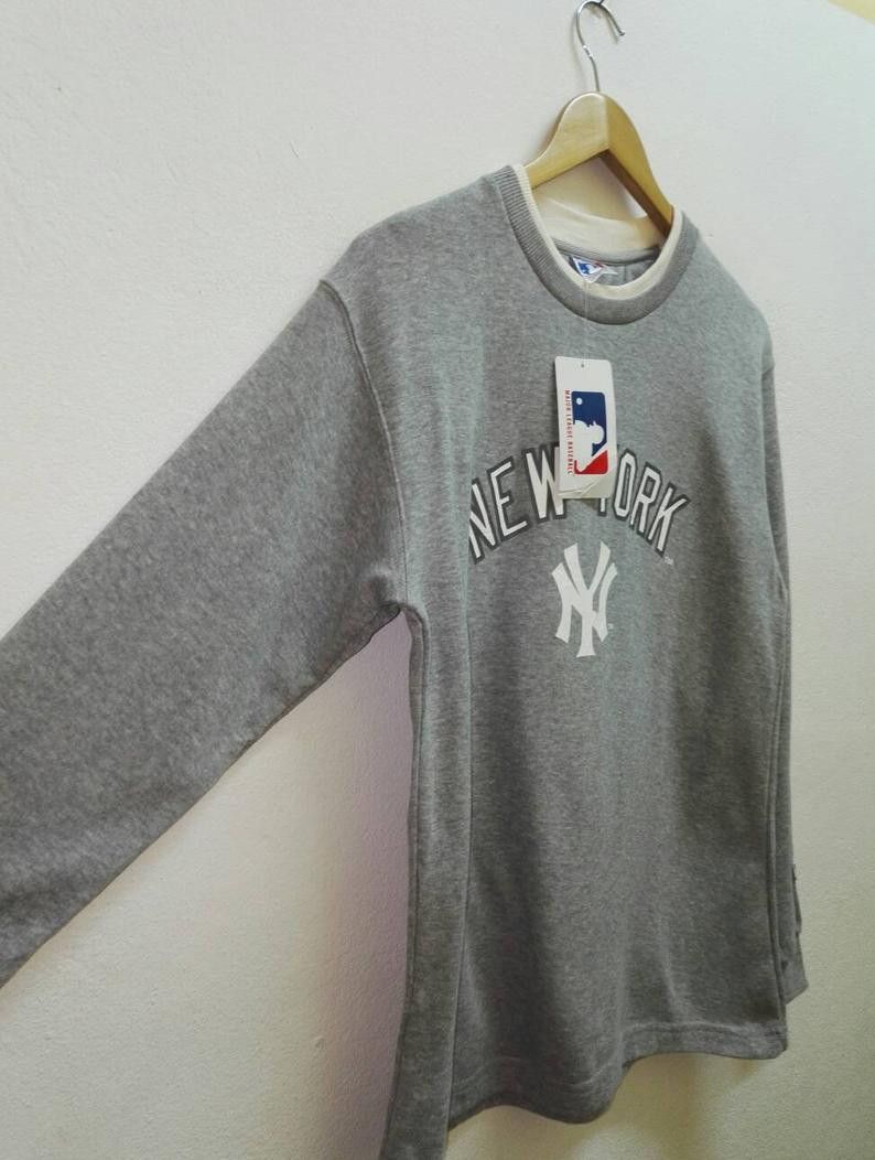 MLB 🔥Rare🔥 MLB New York Sweatshirt Relaxing Wear Big Logo (C8) Size US M / EU 48-50 / 2 - 3 Thumbnail