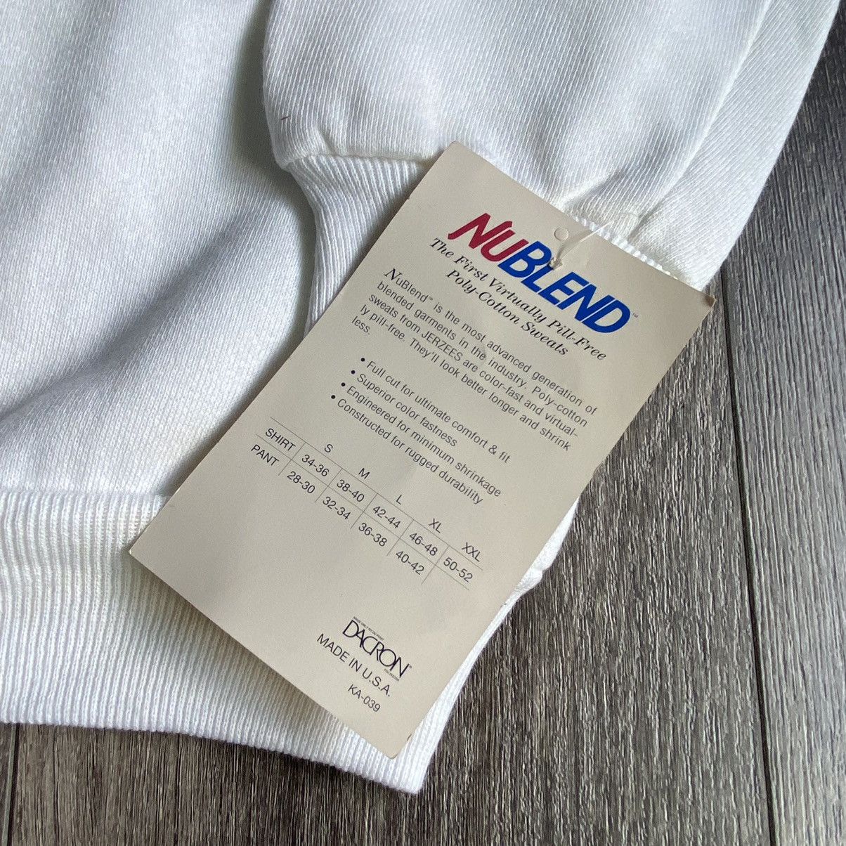 Vintage New Vintage 90s I Got A Gun For My Wife Good Trade Crewneck Size US M / EU 48-50 / 2 - 6 Thumbnail