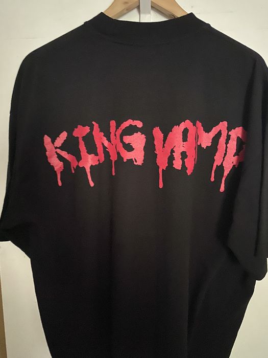 king vamp tour merch