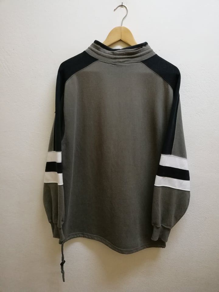 Japanese Brand 🔥Steals🔥 Head Sweatshirt Big Logo Good Condition (code 12) Size US M / EU 48-50 / 2 - 4 Thumbnail