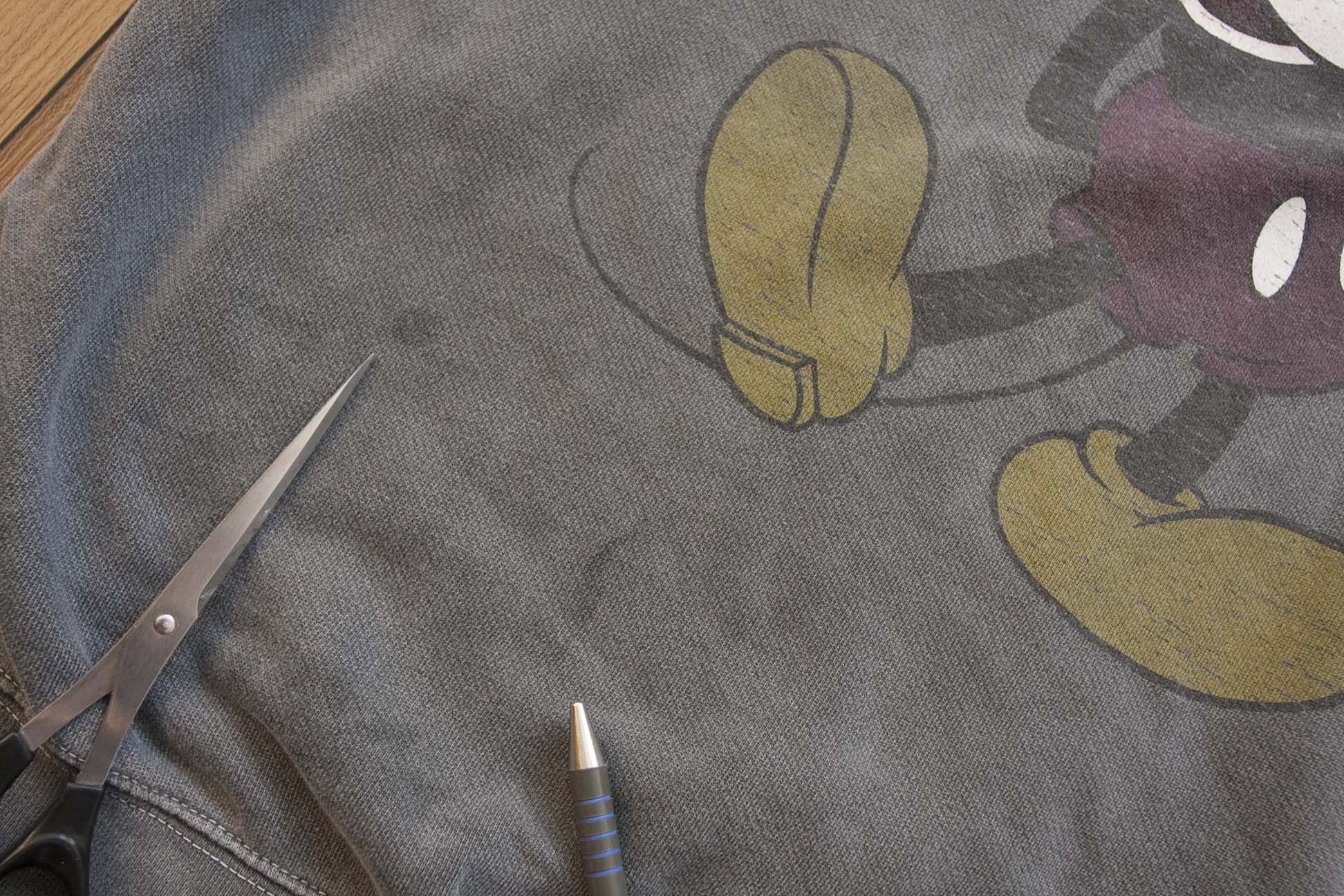 Disney × Vintage Mickey Mouse Sweatshirt Disney Vintage Size S Size US S / EU 44-46 / 1 - 5 Thumbnail