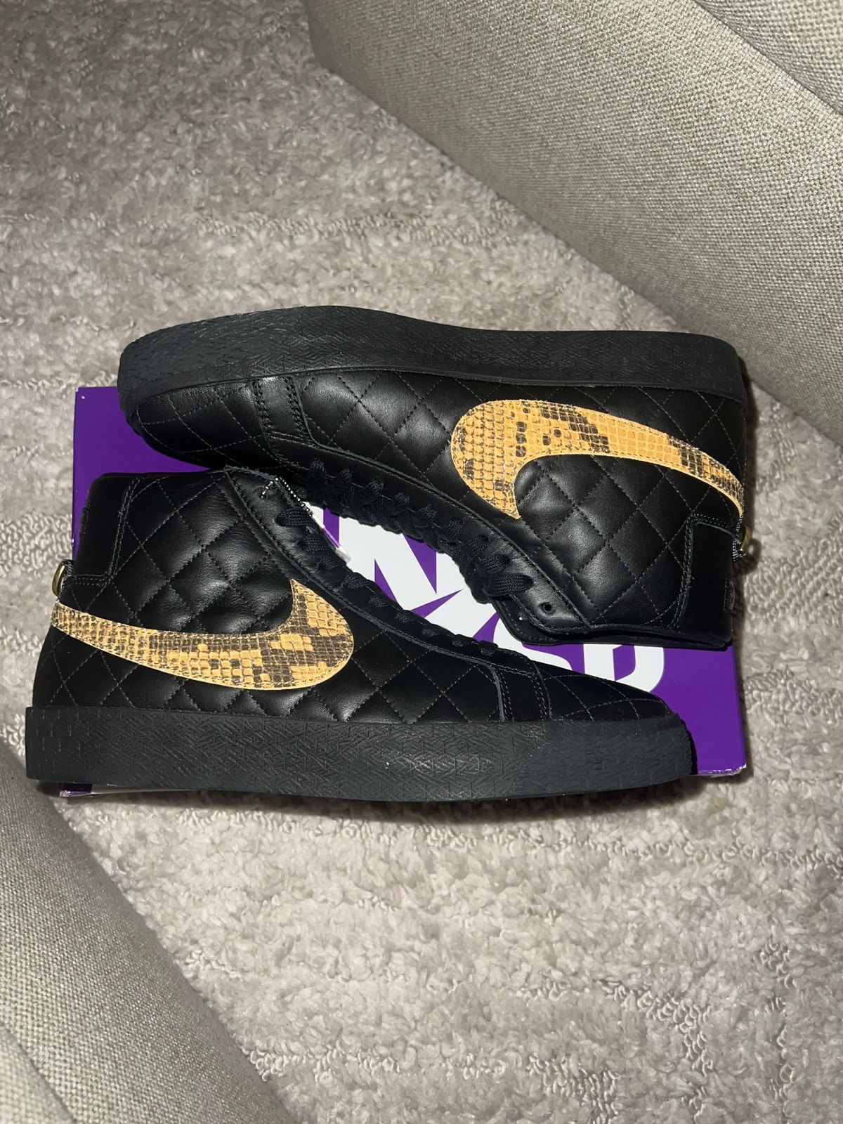 Nike × Supreme Nike SB Zoom Blazer Mid QS Size US 8.5 / EU 41-42 - 1 Thumbnail