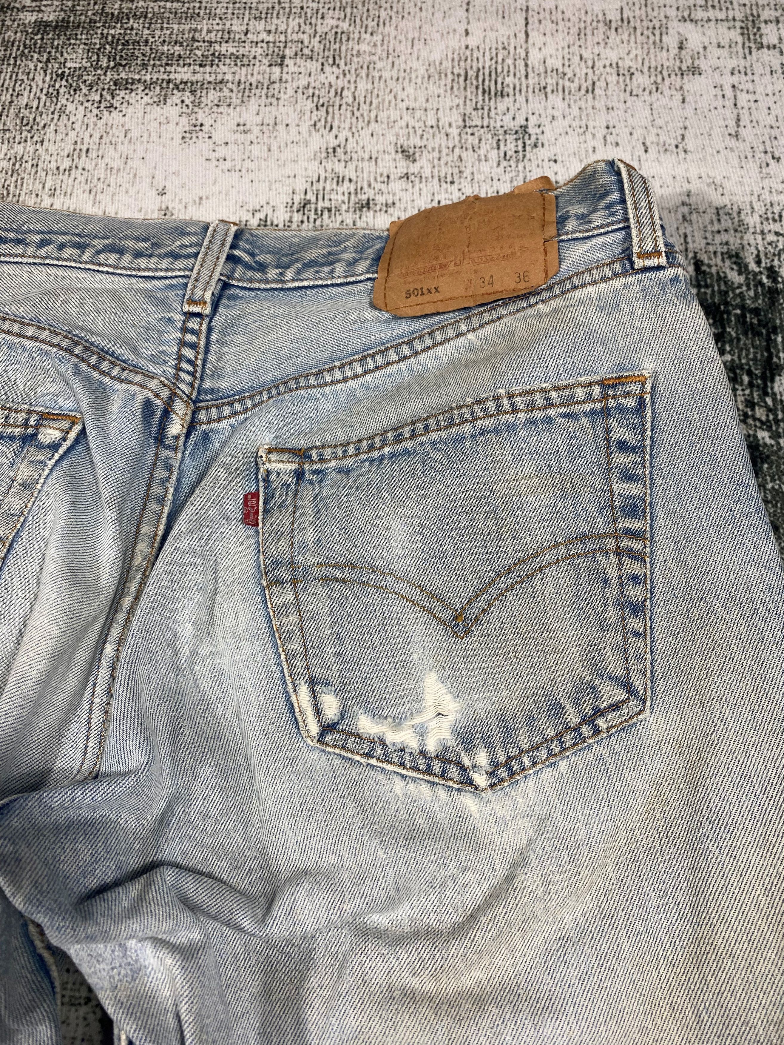 Levi's Vintage Clothing RARE🔥Vintage Levis 501xx USA Distressed Kurt Kobain Size US 31 - 13 Thumbnail