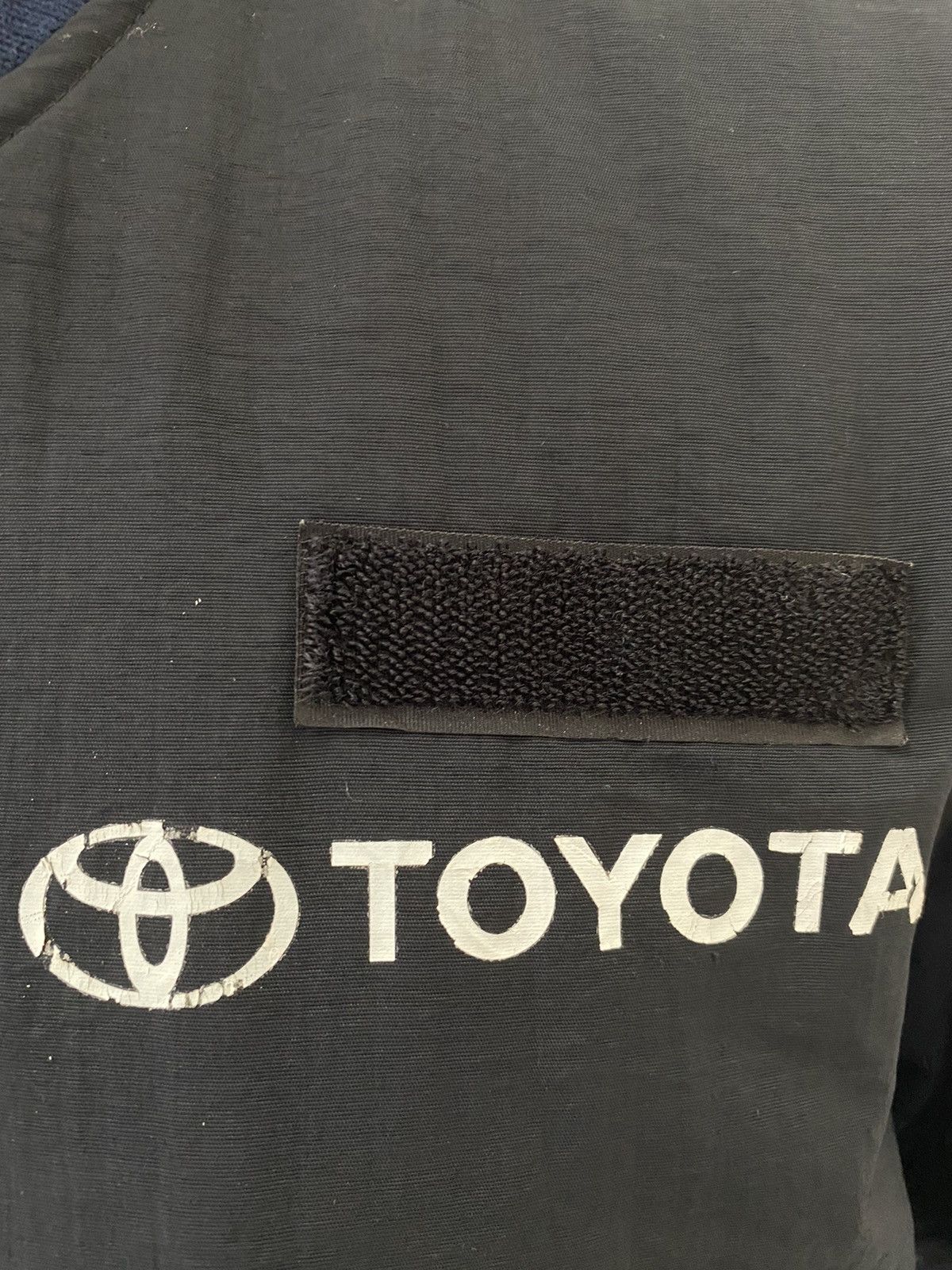 Japanese Brand × Other × Vintage VTG 90s DISTRESSED TOYOTA FLIGHT MILITARY BOMBER JACKET Size US L / EU 52-54 / 3 - 4 Thumbnail