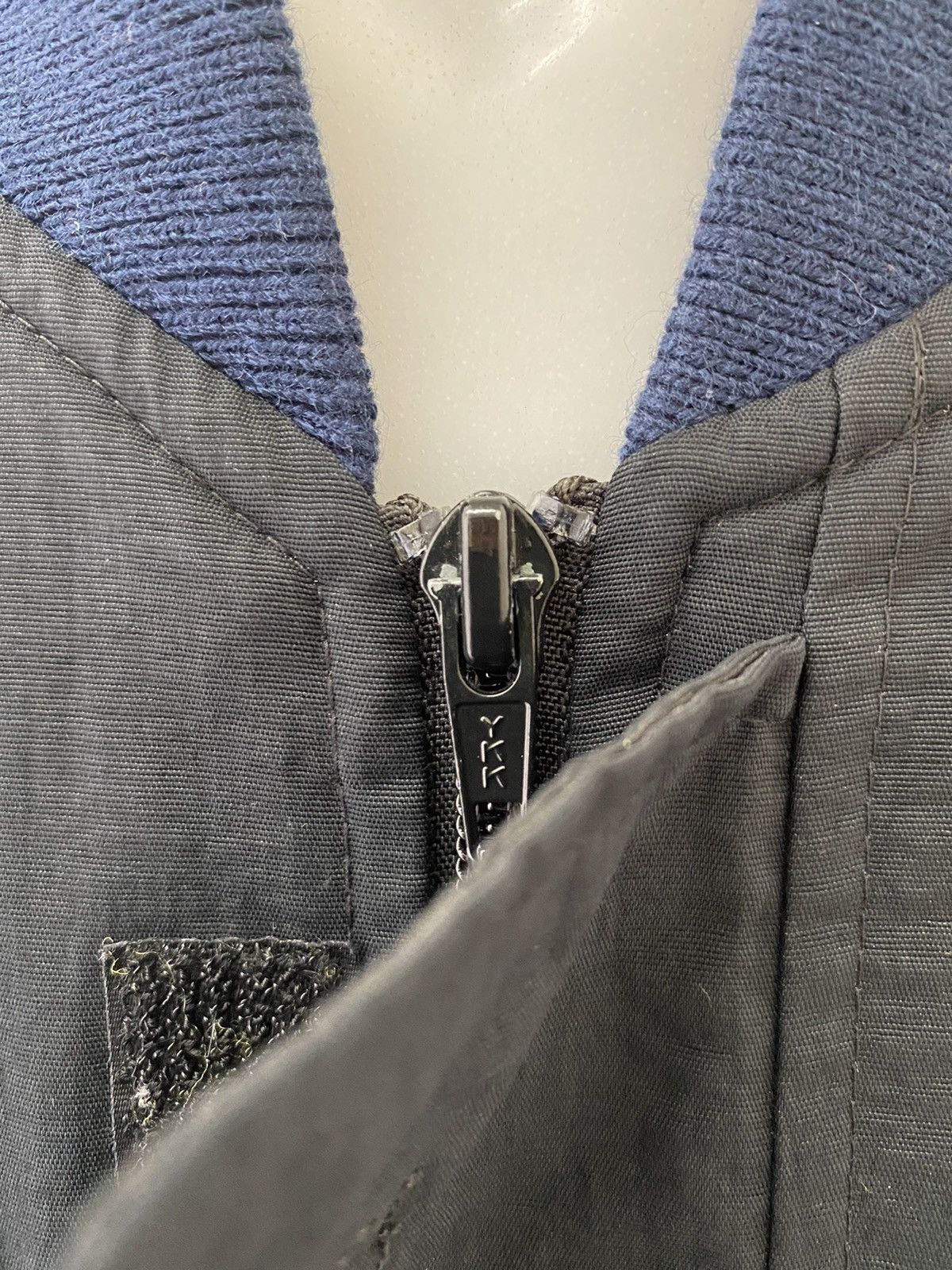 Japanese Brand × Other × Vintage VTG 90s DISTRESSED TOYOTA FLIGHT MILITARY BOMBER JACKET Size US L / EU 52-54 / 3 - 8 Thumbnail