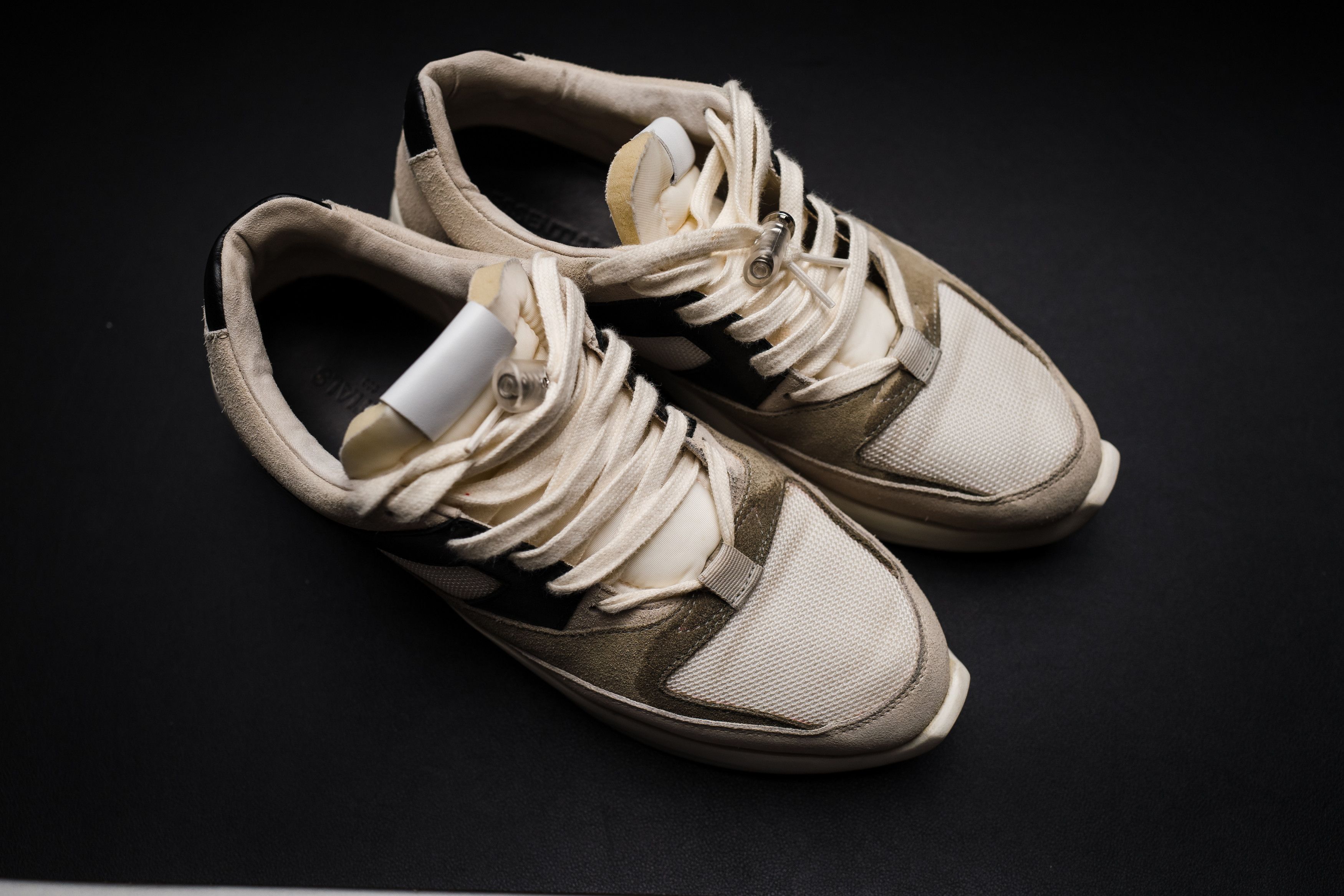 fear of god distance runner black