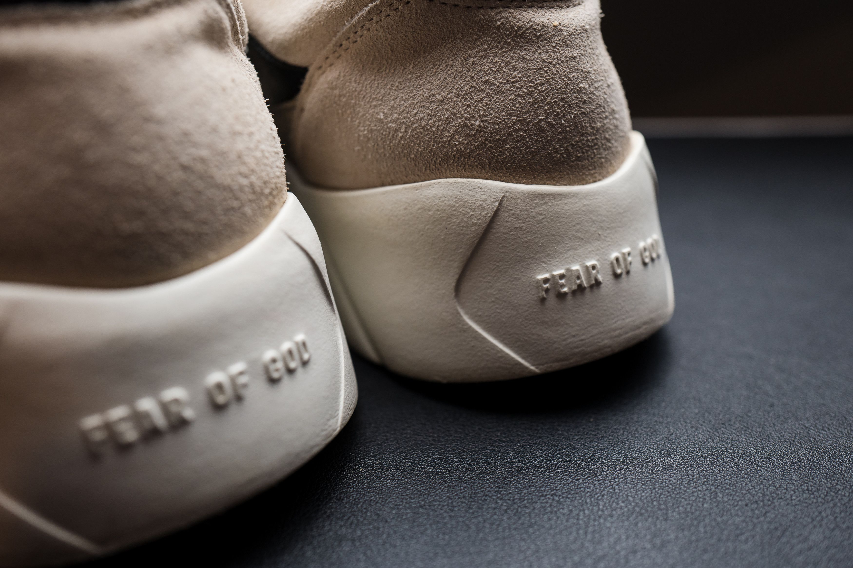 fear of god distance runner black