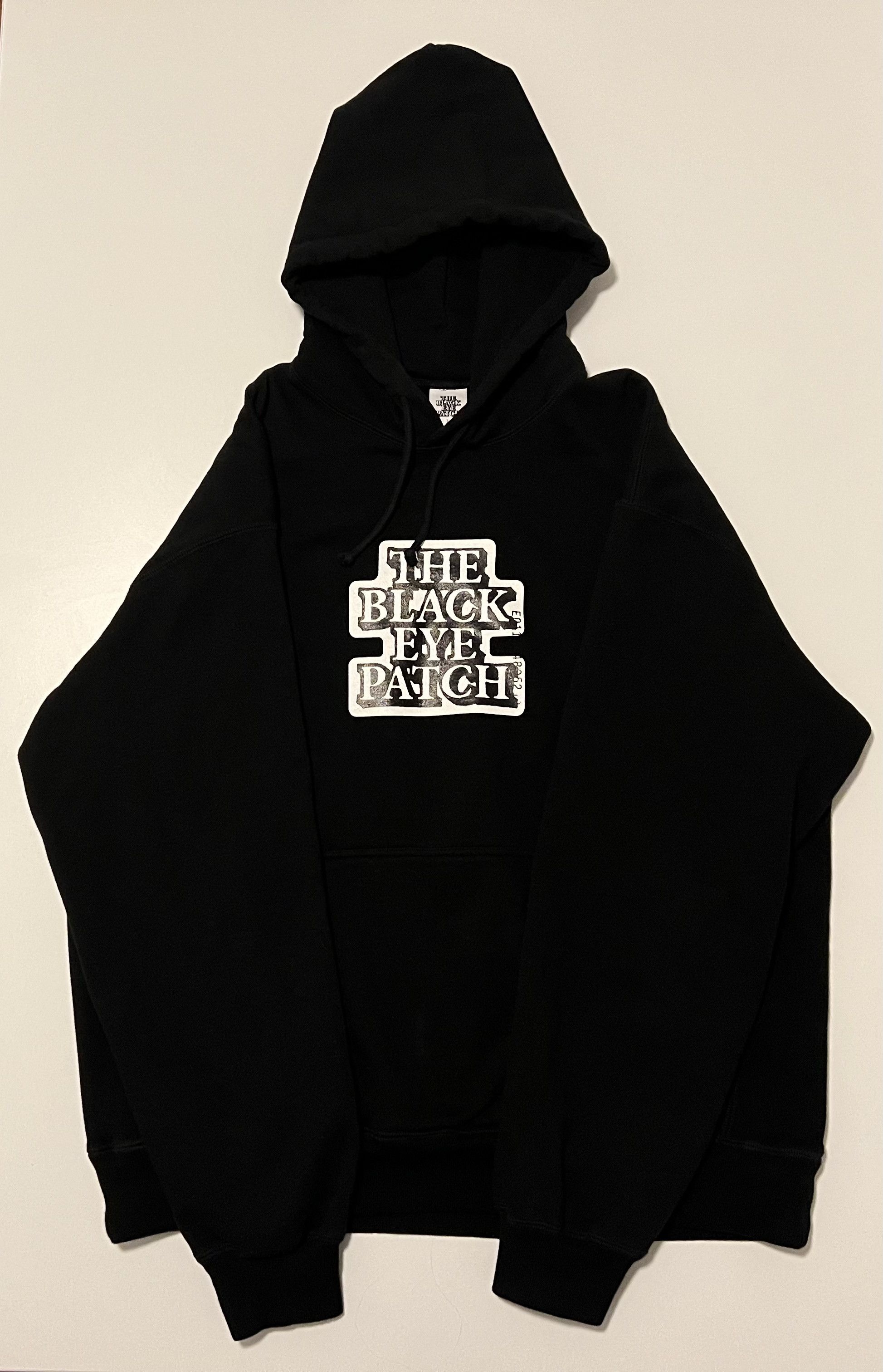 平成歌謡スペシャル d^^様)THE BLACK EYE PATCH HOODIE