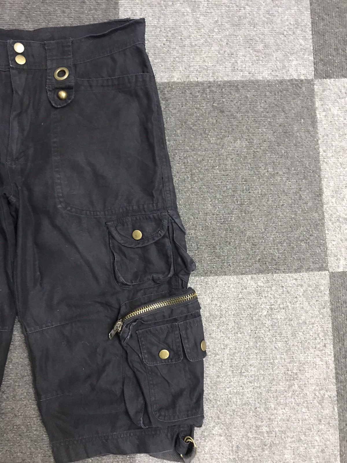Japanese Brand CLONEDEVGRU Hell of Pockets Short Pant Size US 31 - 2 Thumbnail