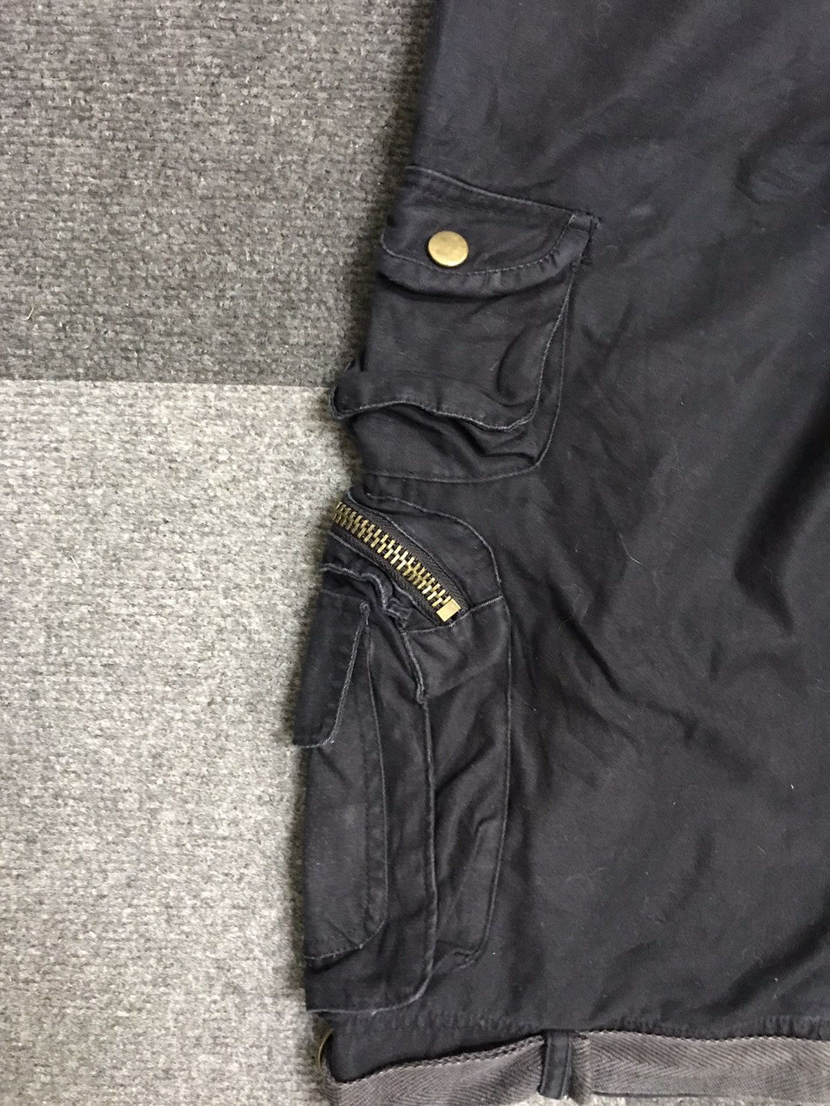 Japanese Brand CLONEDEVGRU Hell of Pockets Short Pant Size US 31 - 8 Thumbnail