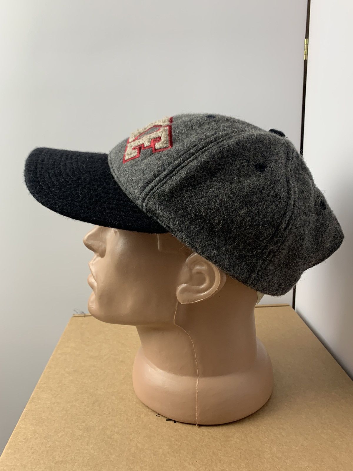 Vintage NIKE cap USA wool big logo rare !
