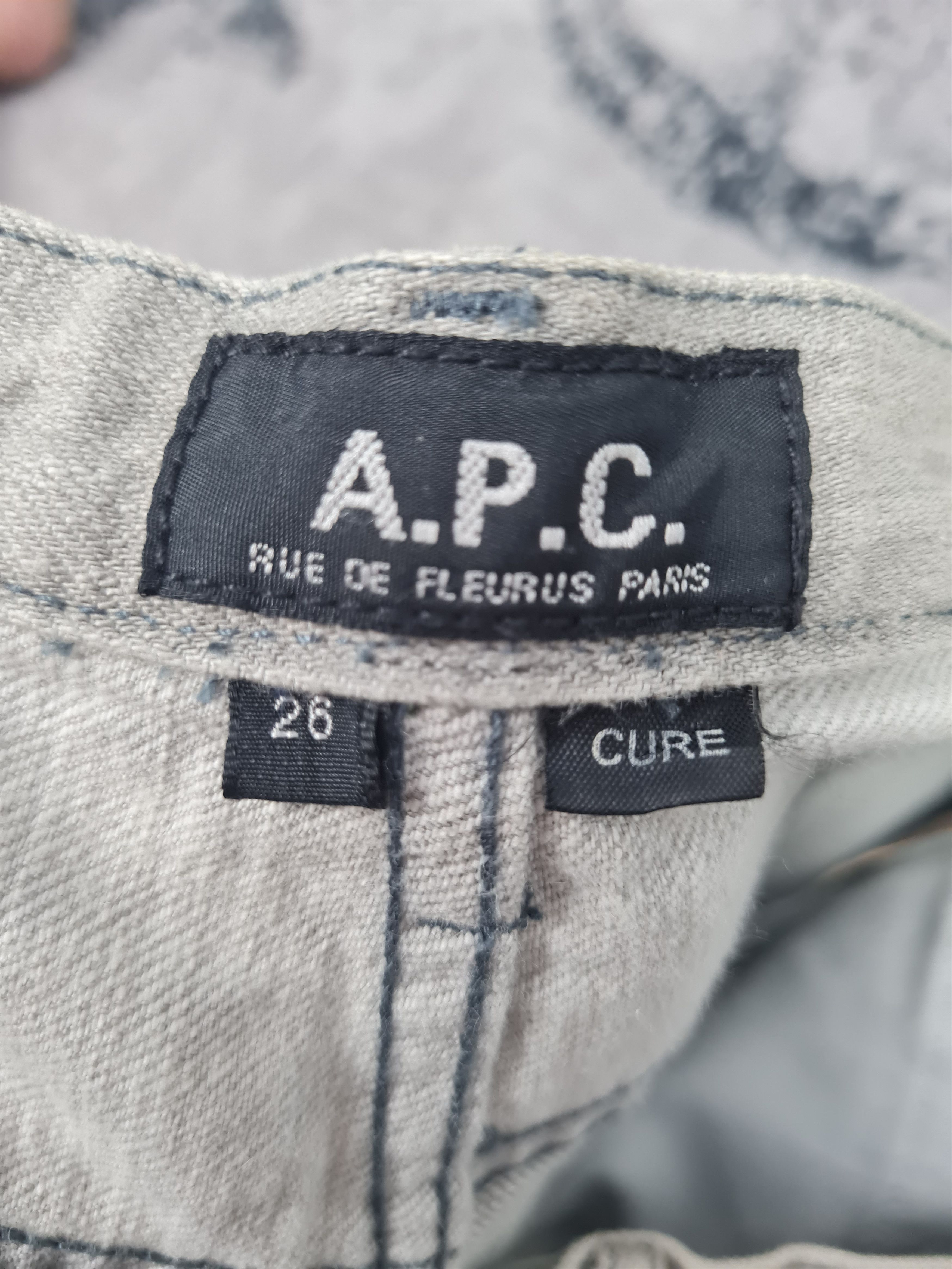 A.P.C. Vintage A.P.C. Slim Fit Faded Denim 29x31.5 Jeans JB0100 Size US 29 - 9 Thumbnail