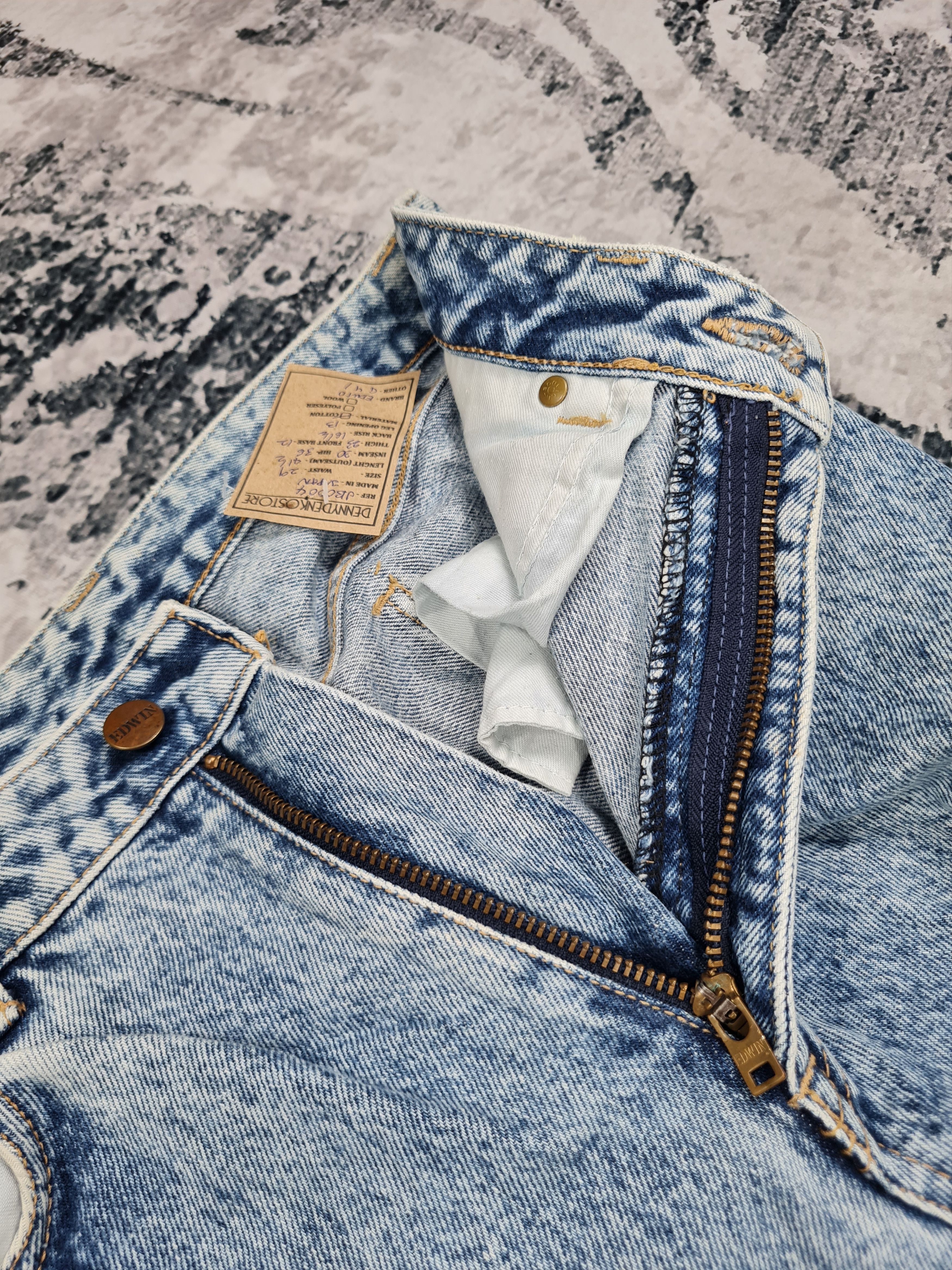 Edwin Vintage EDWIN Light Wash Stone Wash Jeans 29x30 JB0004 Size US 29 - 9 Thumbnail
