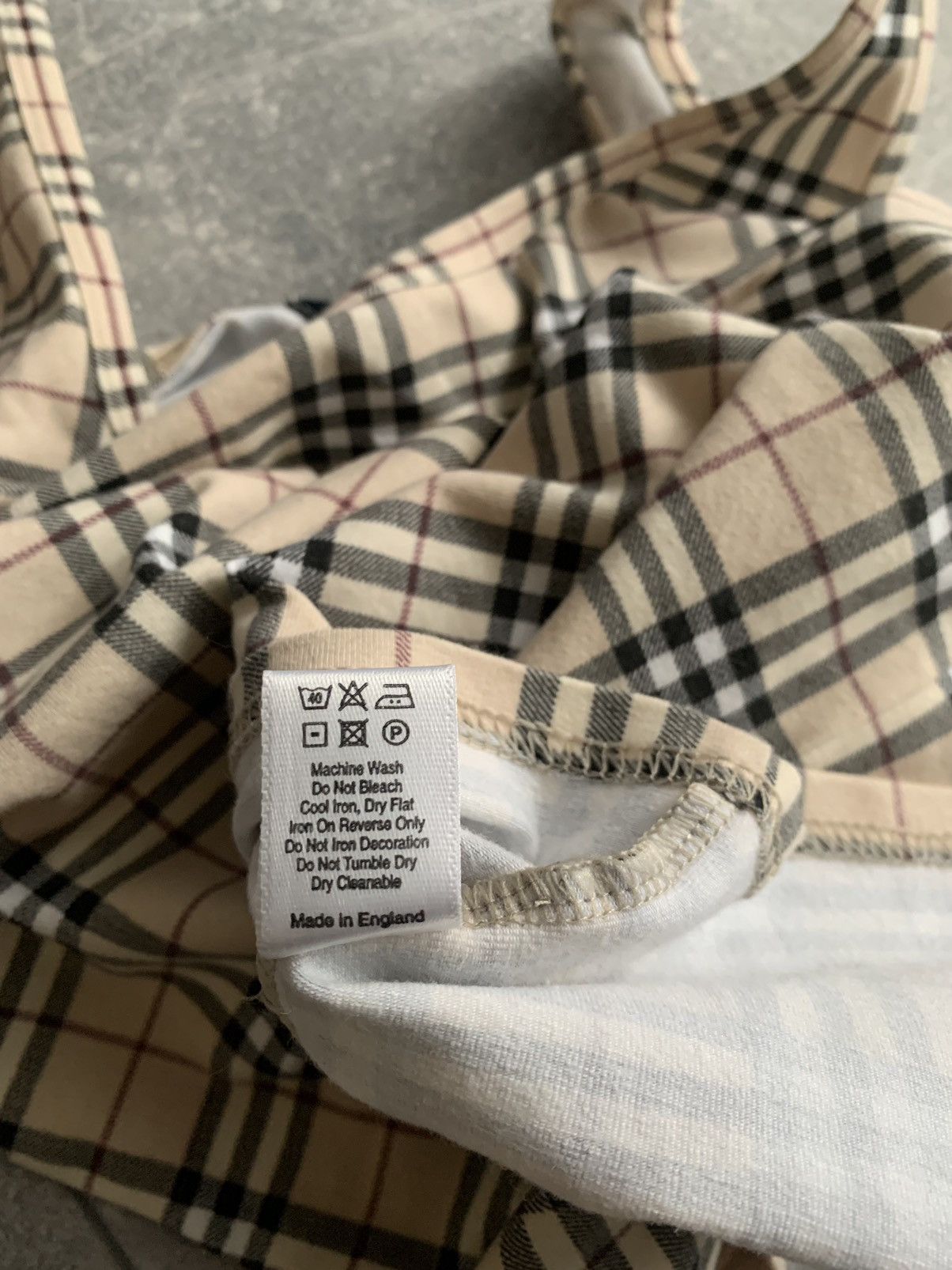 Burberry Burberry vintage nova check full print top Size S / US 4 / IT 40 - 11 Thumbnail