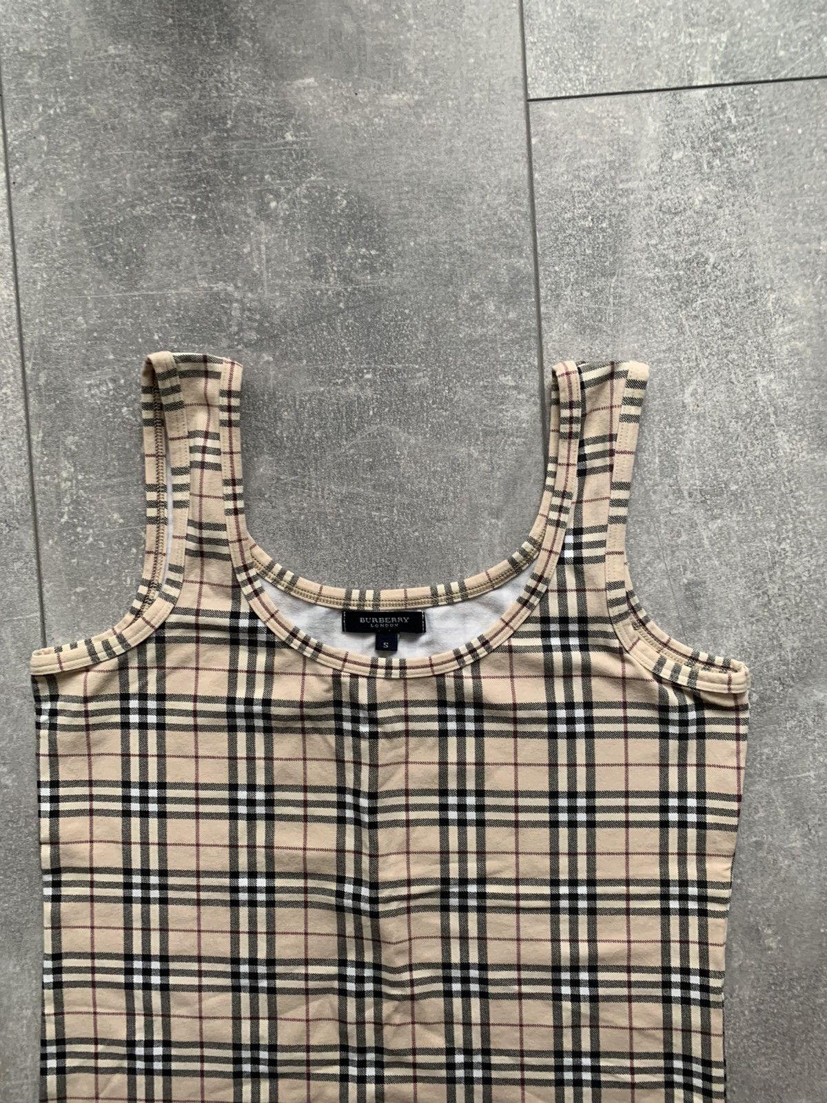 Burberry Burberry vintage nova check full print top Size S / US 4 / IT 40 - 6 Thumbnail