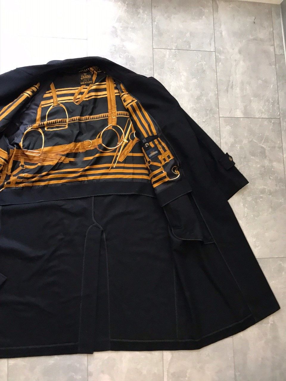 Herno Herno luxury Cashmere and silk black over coat made in Italy Size US XL / EU 56 / 4 - 4 Thumbnail