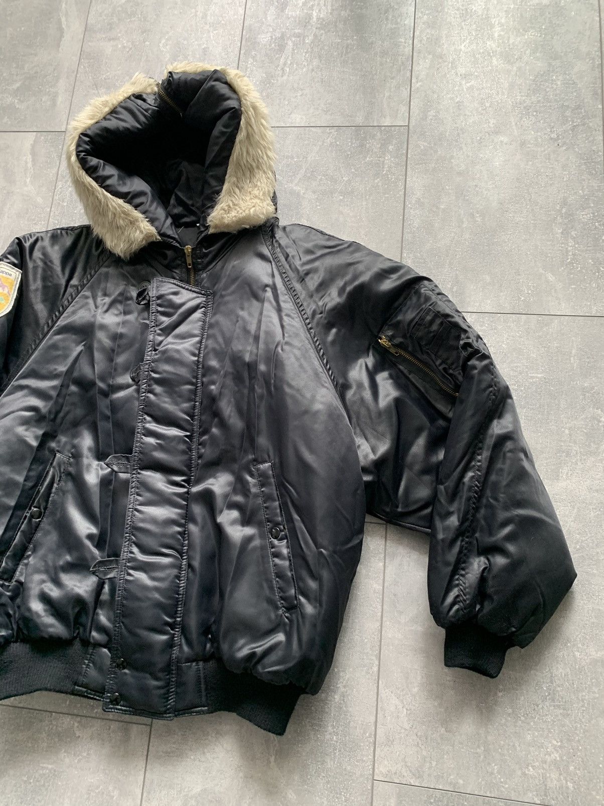Kappa Robe di Kappa vintage rare bomber lampo jacket Size US L / EU 52-54 / 3 - 3 Thumbnail
