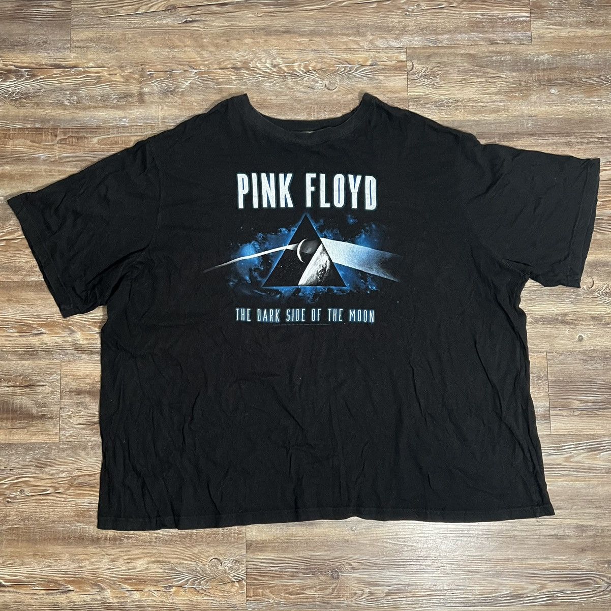 Vintage Pink Floyd The Dark Side Of The Moon Liquid Blue Tee