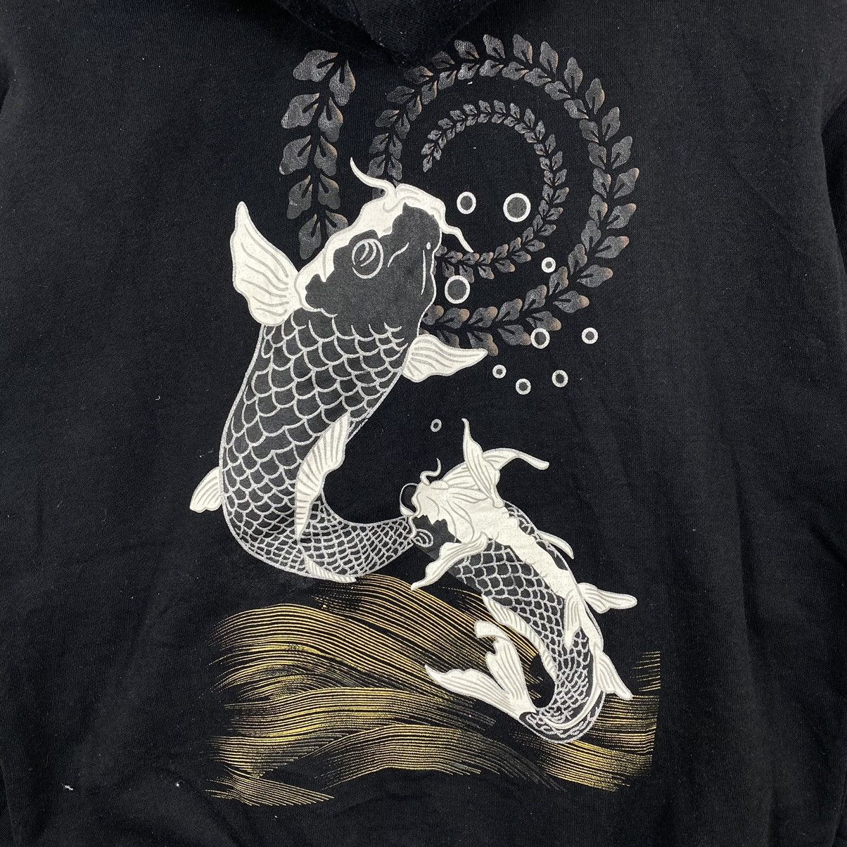 Vintage Vintage KUNPU JAPANESE STYLE Sukajan Koi Print Black Hoodie Size US M / EU 48-50 / 2 - 2 Thumbnail