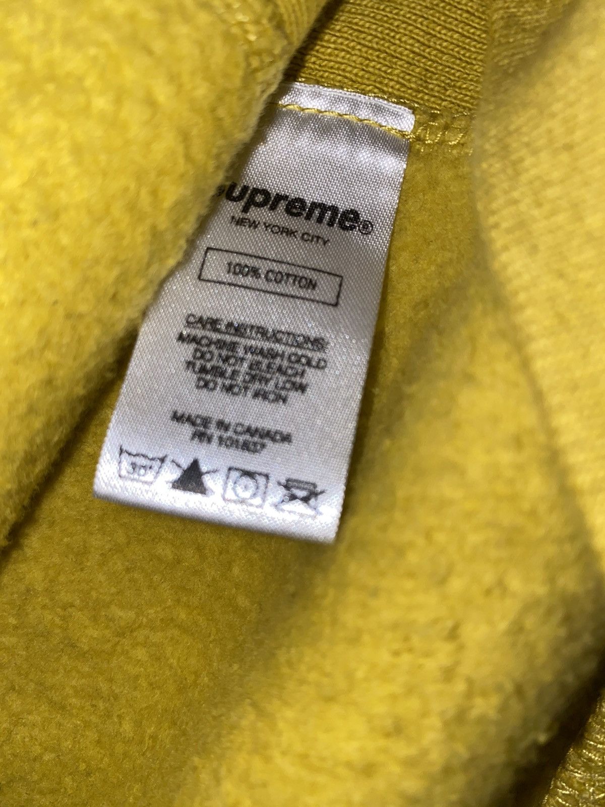 Supreme Supreme Mustard Box Logo Crewneck FW18 Size US XL / EU 56 / 4 - 6 Thumbnail