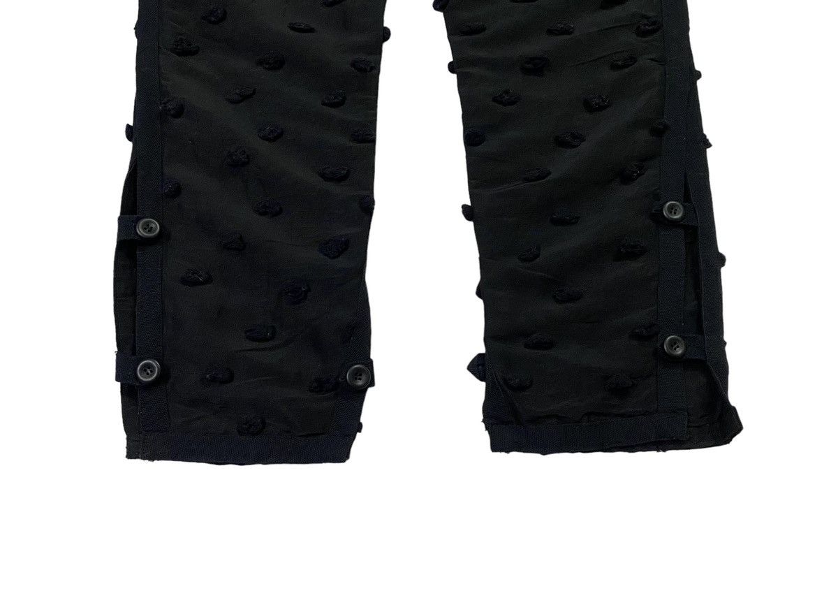 Issey Miyake Rare‼️Issey Miyake Decorated With Embossed Patterns Pants Size 28" / US 6 / IT 42 - 23 Thumbnail
