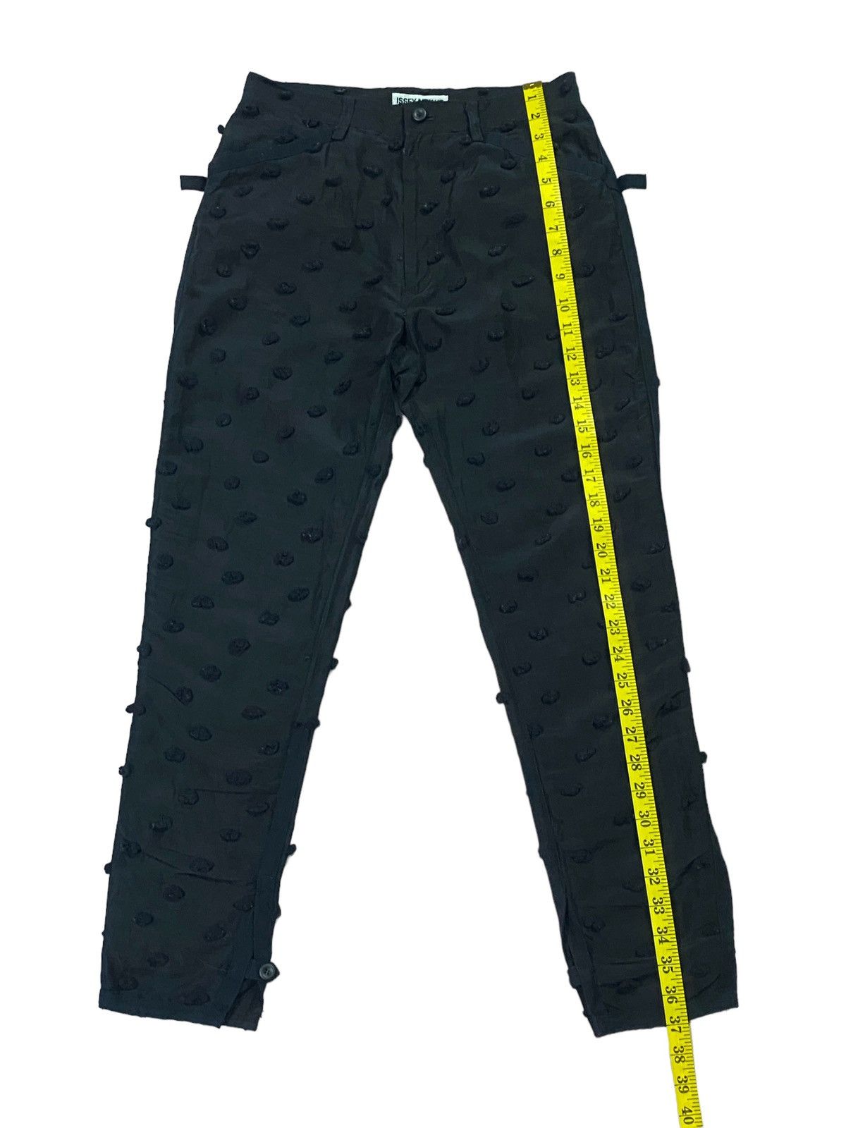 Issey Miyake Rare‼️Issey Miyake Decorated With Embossed Patterns Pants Size 28" / US 6 / IT 42 - 6 Thumbnail